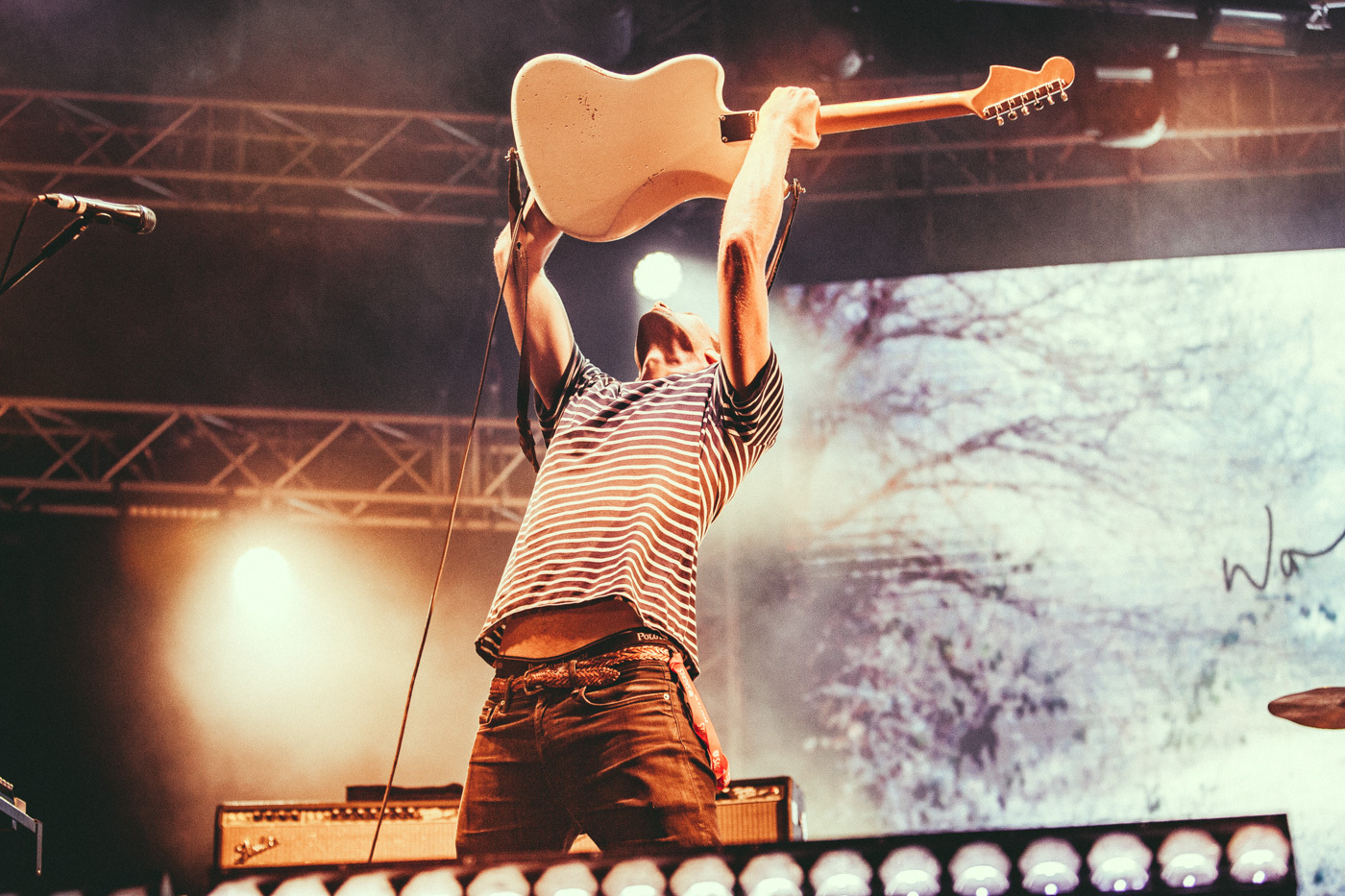 KR NOSALIVE18 91 WOLF ALICE