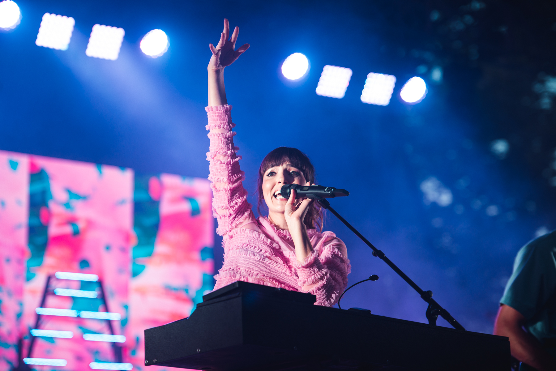 Oh Wonder Summerstage 7 9 18 NYC Julia Drummond 2 5