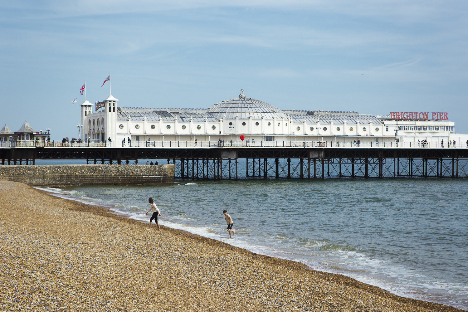 2 TGE Pier Brighton 18 05 18 Chris Almeida