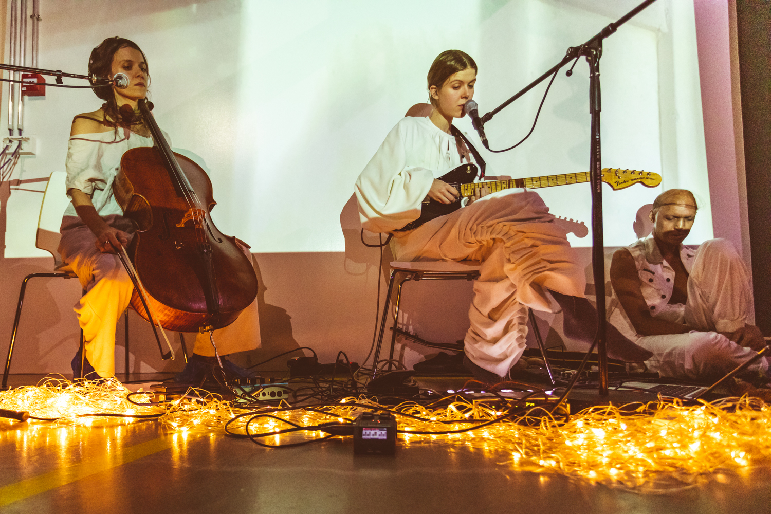 JFDR at Omnom Chocolate Factory at Iceland Airwaves 2018 by Ian Young 03