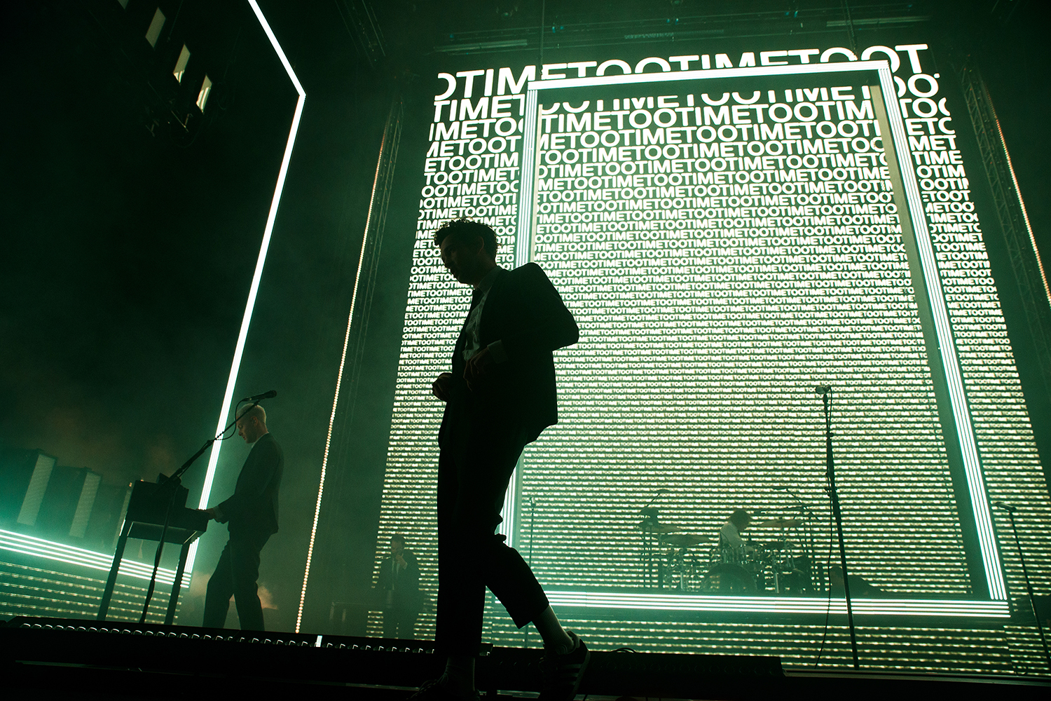 The 1975 o2 180119 burakcingi08