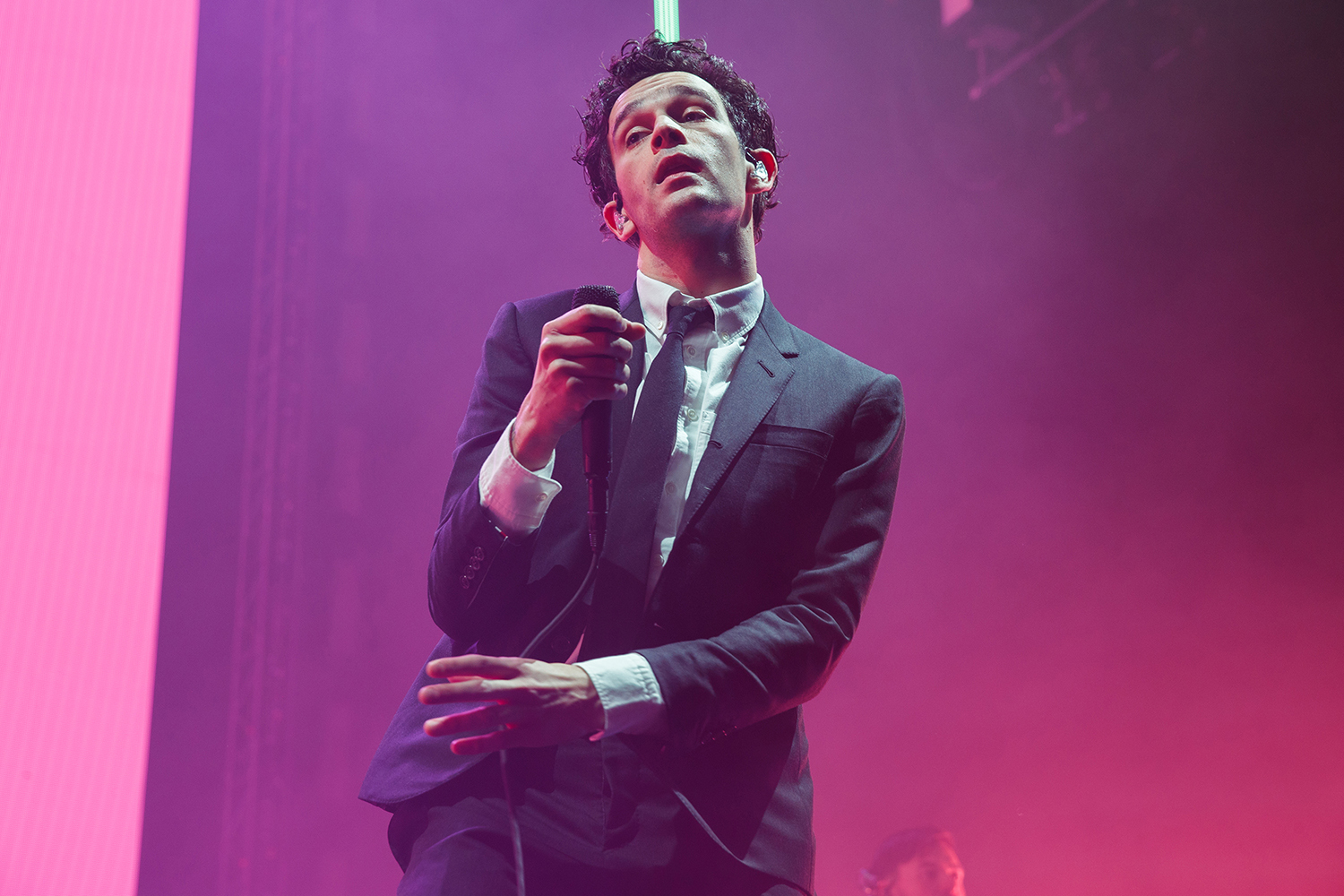 The 1975 o2 180119 burakcingi09