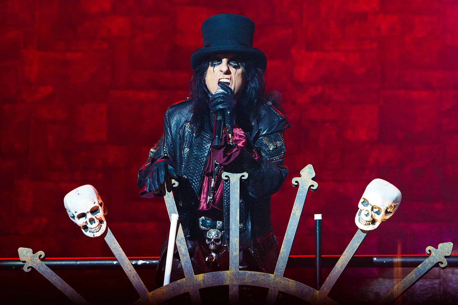 Alice cooper 101019 o2arena burakcingi03