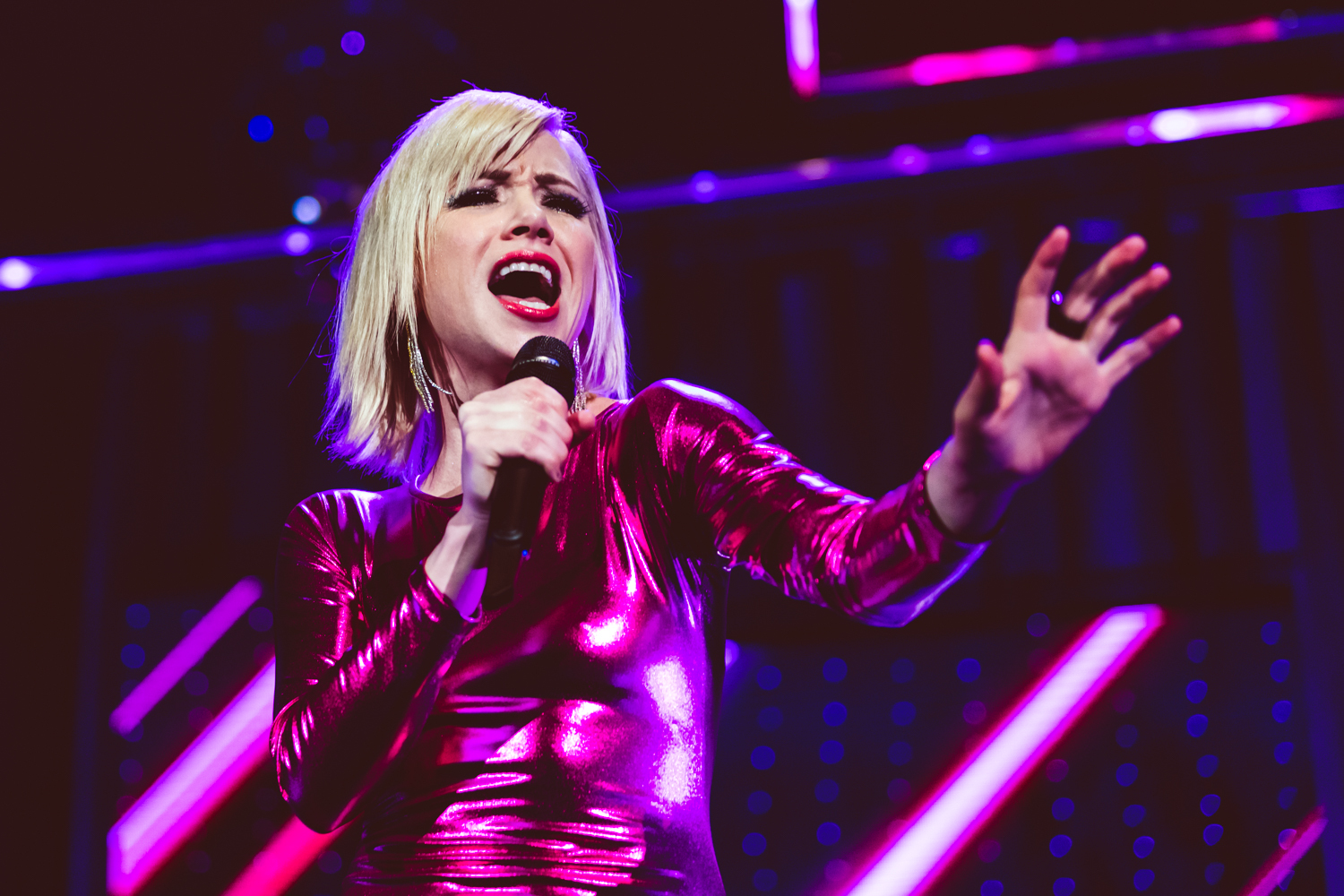 Carly Rae Jepsen Bill Graham Civic Auditorium San Francisco 062819 Ian Young 06