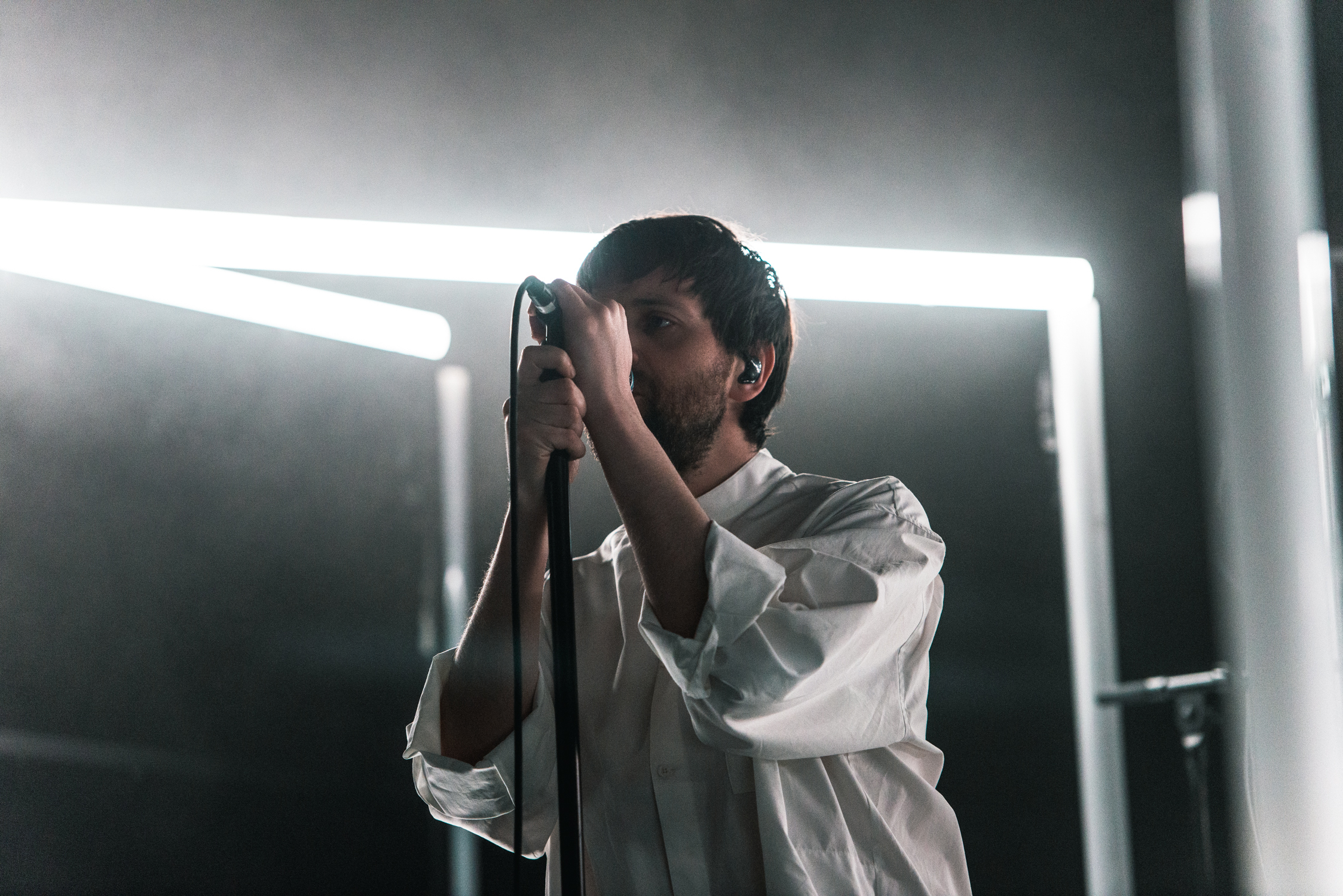 Charlotte Gainsbourg Brooklyn Steel NYC 4 09 19 Julia Drummond DSC 1085 2