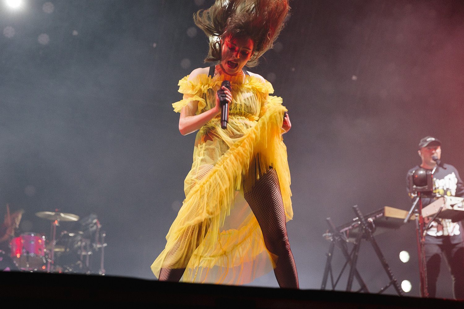 CHVRCHES Alexandra Palace London 070219 Luke Hannaford 05