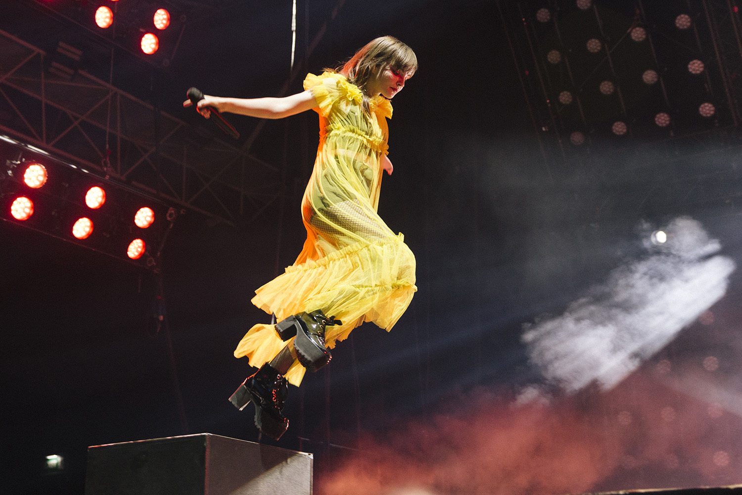 CHVRCHES Alexandra Palace London 070219 Luke Hannaford 11