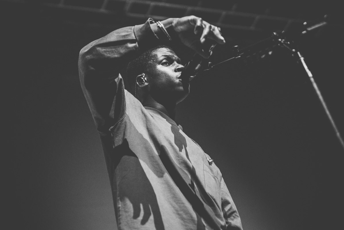 Daniel Caesar Fox Theater Oakland 08 24 19 Erika Reinsel 5
