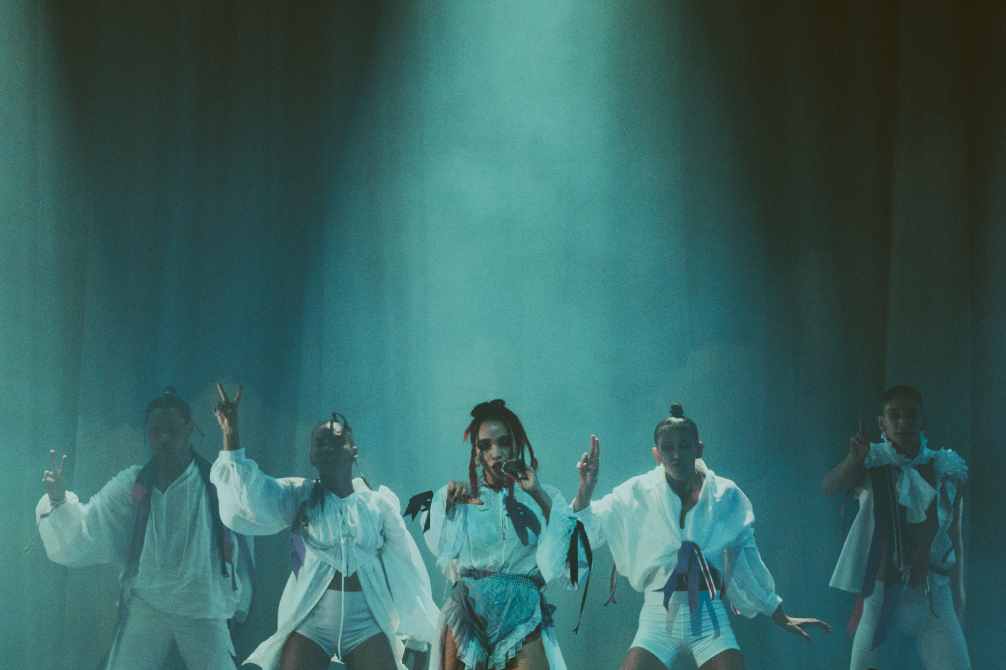 FKA Twigs Vogue Theatre Vancouver 110119 390