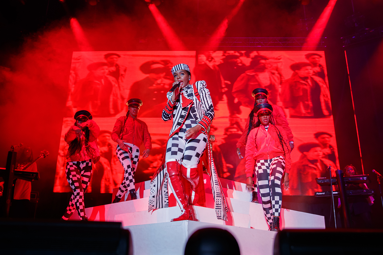 Janelle monae wembley 020719 burak cingi10