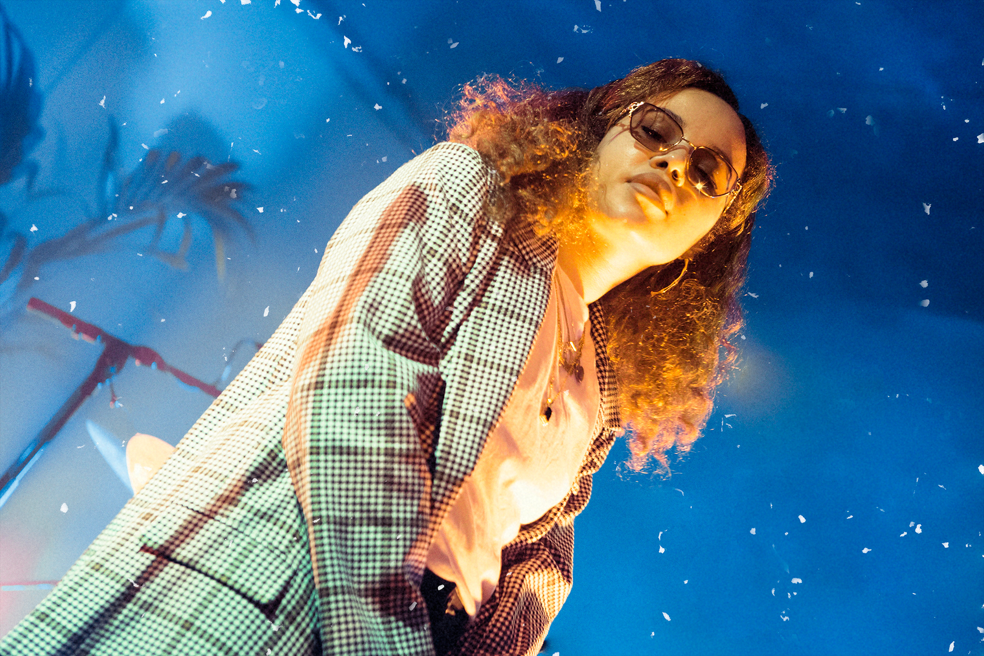 J Grrey 1n Hackney Chris Almeida