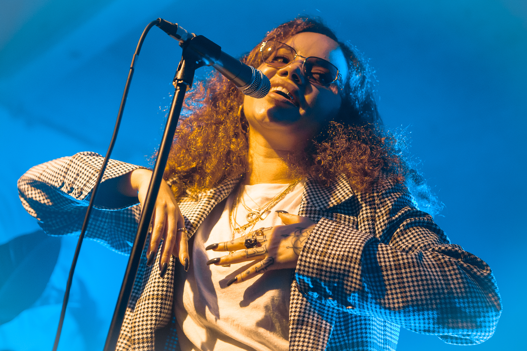 J Grrey 5 Hackney Chris Almeida