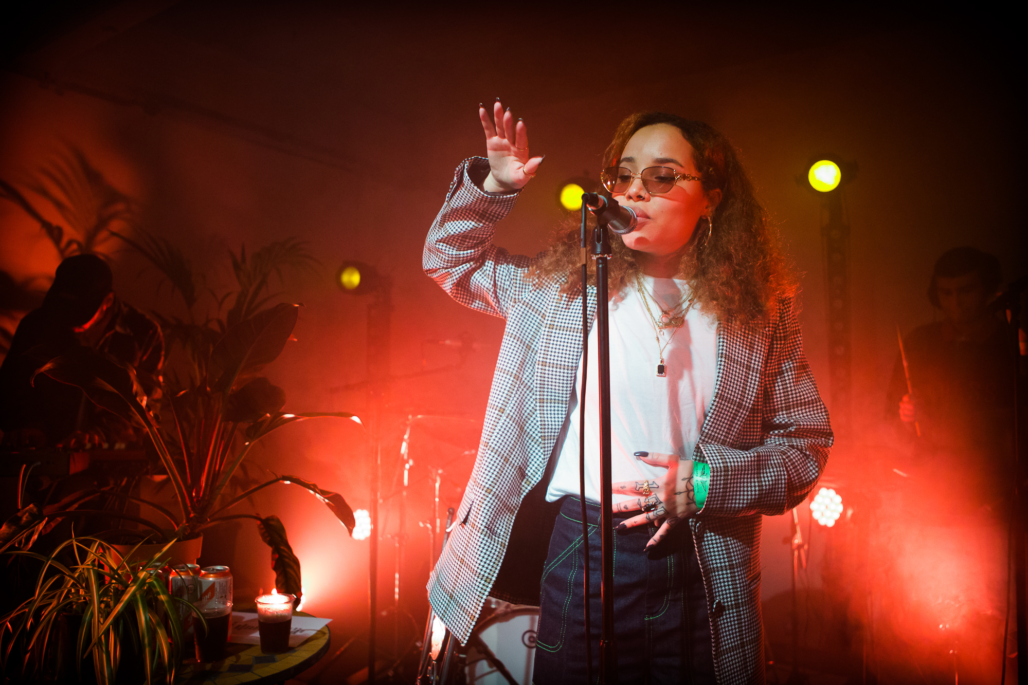 J Grrey 8 Hackney Chris Almeida