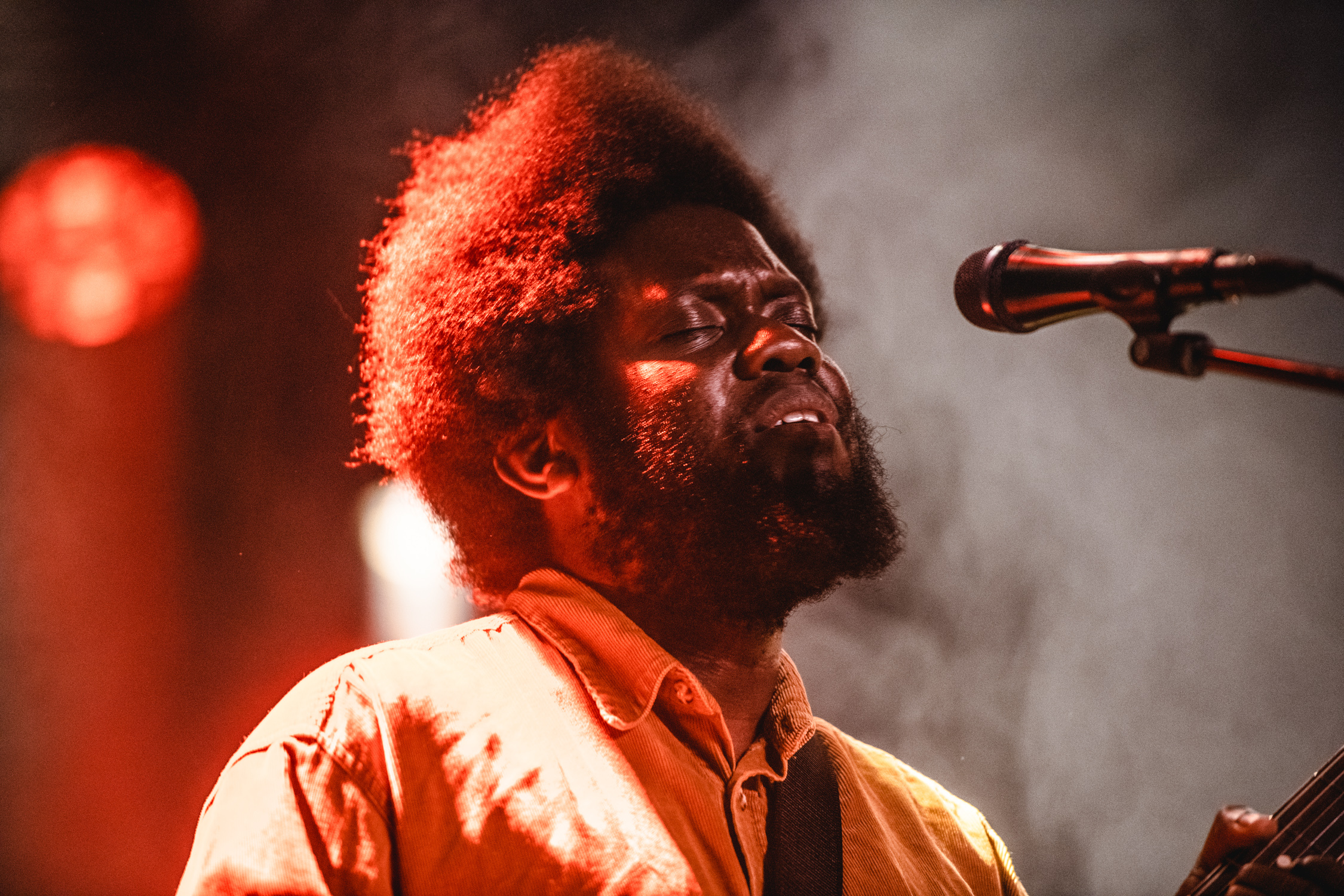 Michael Kiwanuka Brooklyn Steel 9 26 19 Julia Drummond 14