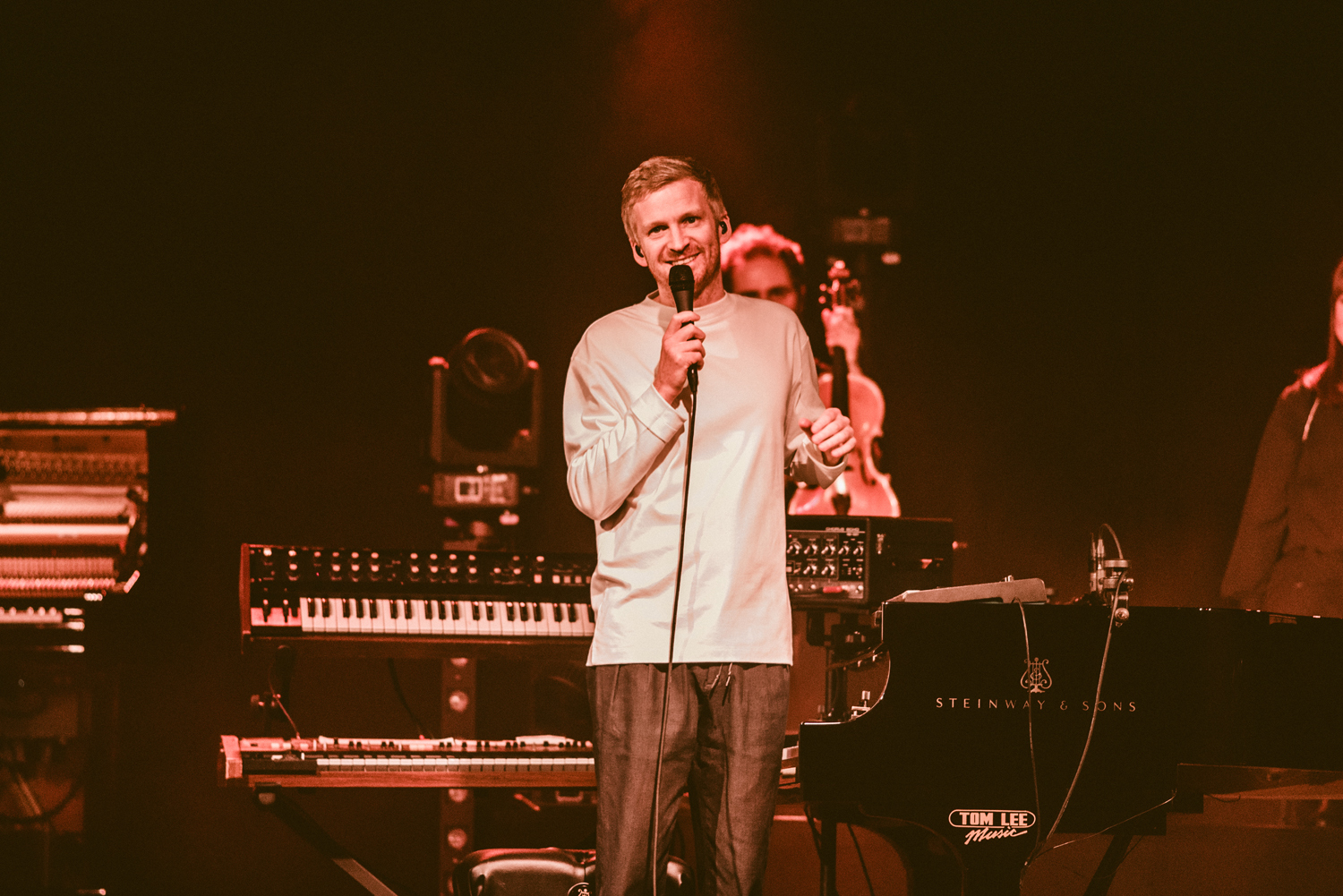 Olafur Arnalds Commodore Ballroom Vancouver 012819 Laura Harvey 10