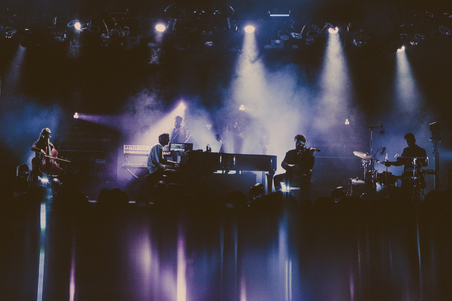 Olafur Arnalds Commodore Ballroom Vancouver 012819 Laura Harvey 22