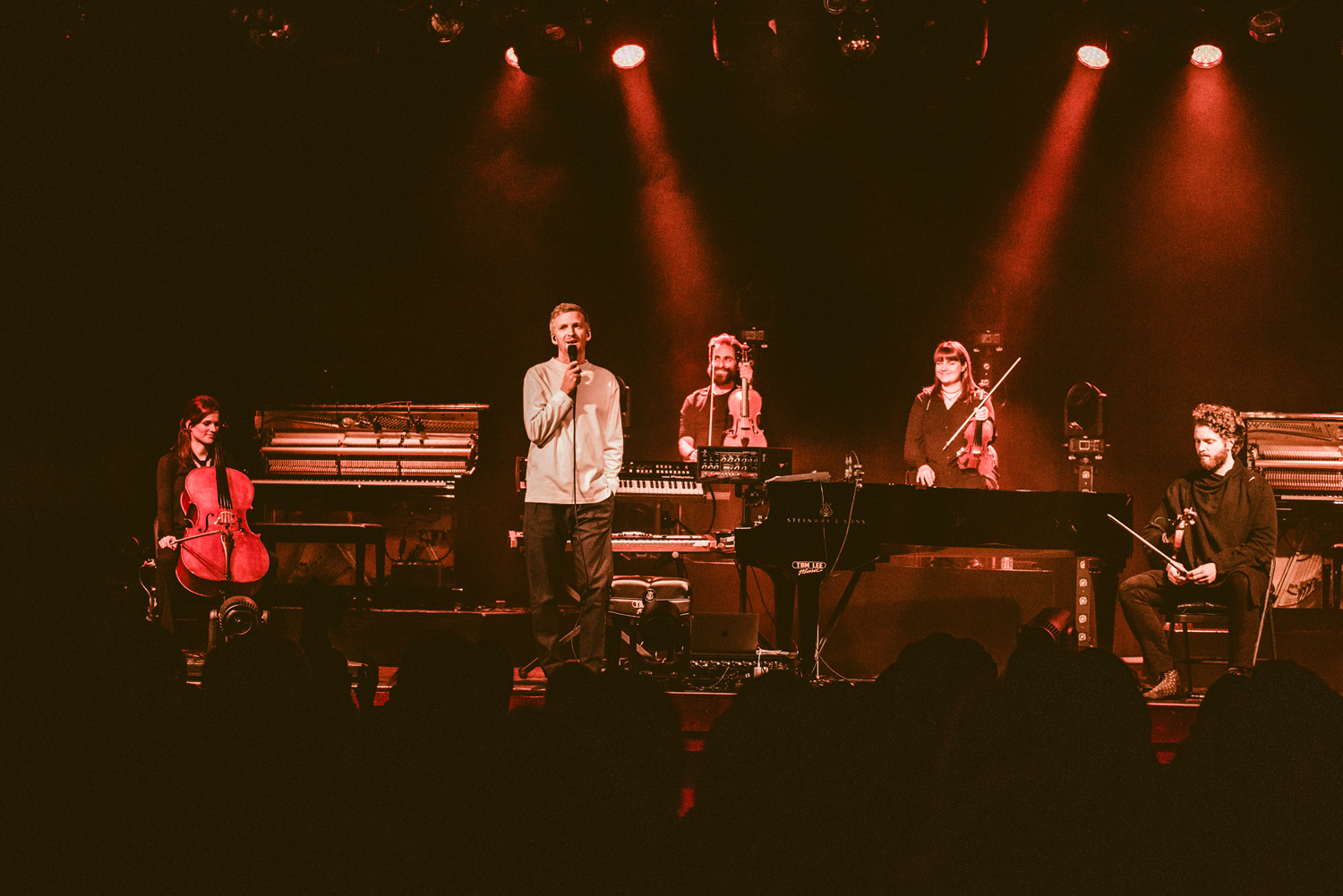 Olafur Arnalds Commodore Ballroom Vancouver 012819 Laura Harvey 9