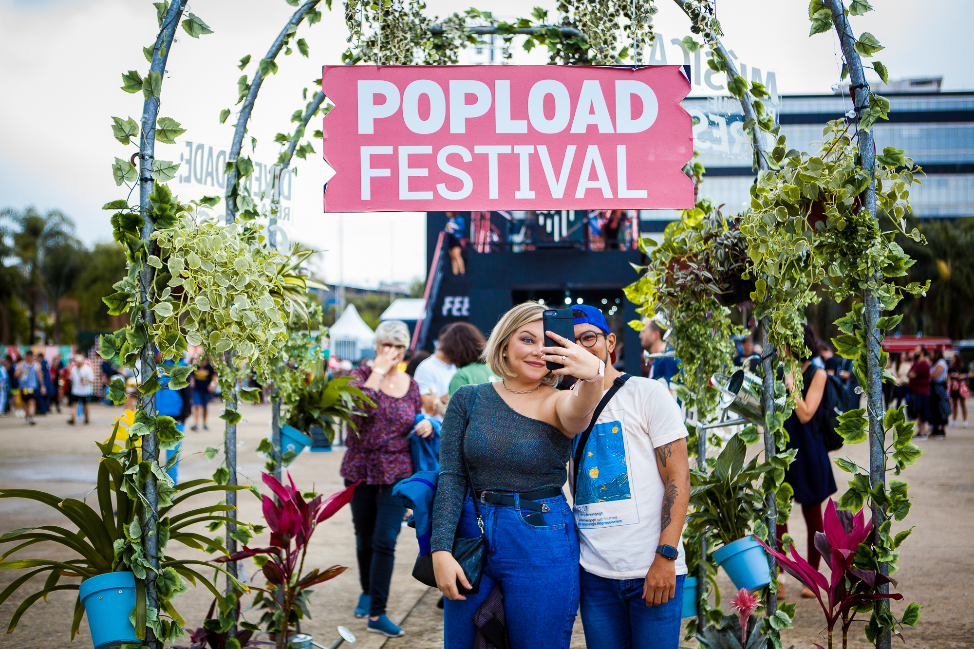 Popload Chris Almeida 16