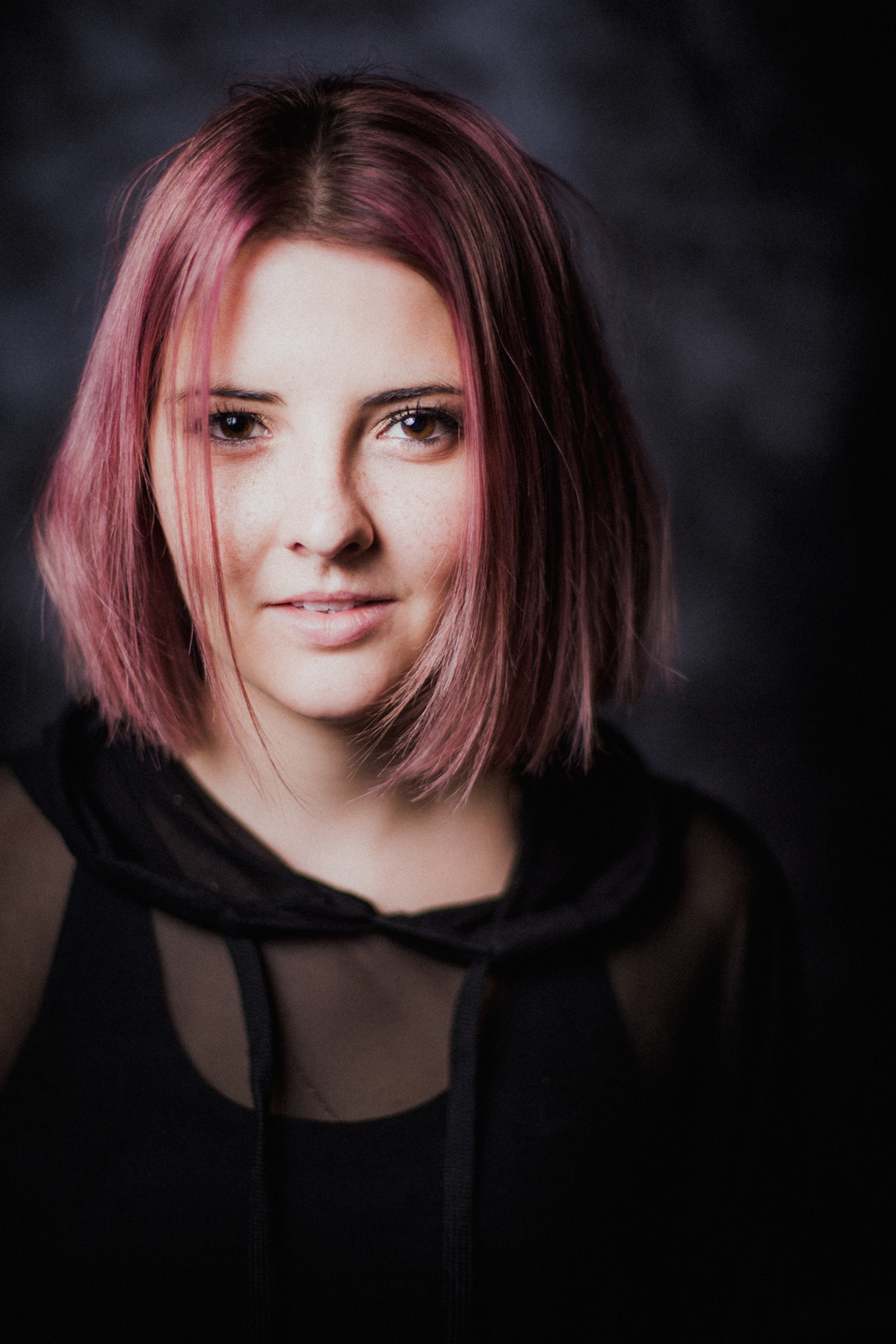 5 DF portraits Emily Burns