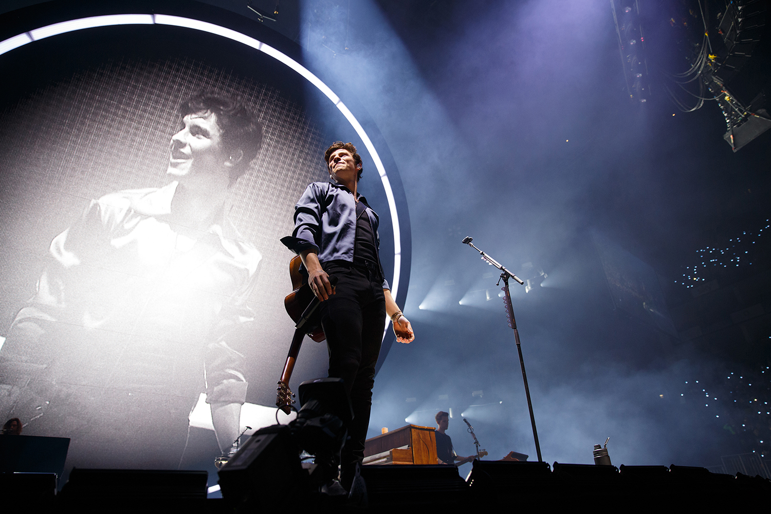 Shawn mendes o2arena 160419 burak cingi08