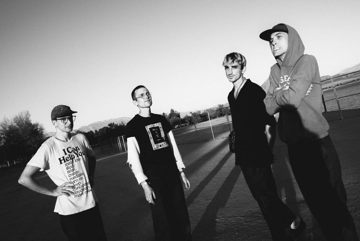 DIIV Desert Daze Lake Perris CA 10 11 13 19 Erika Reinsel 7