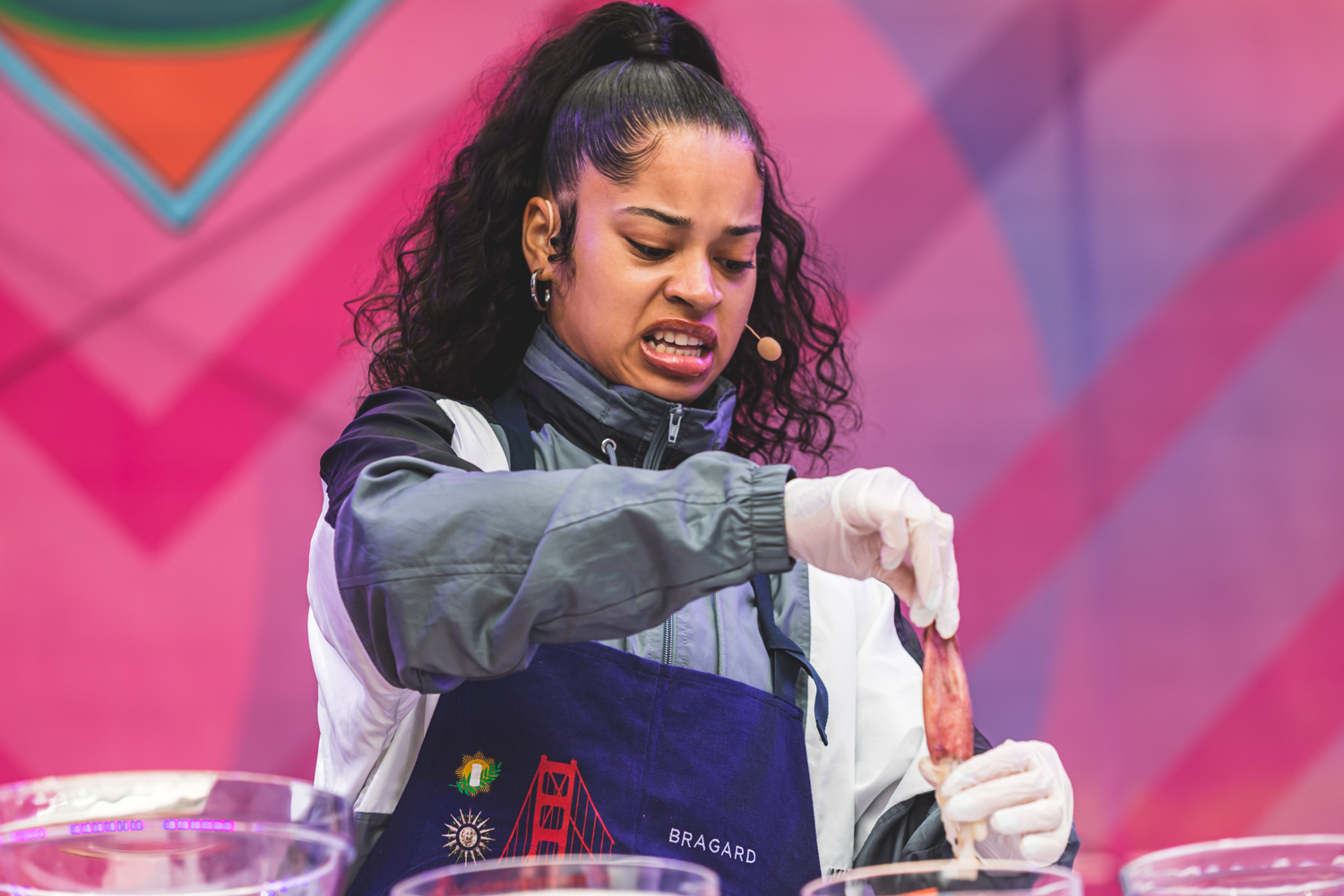 Outside Lands 2019 20 Ella Mai cooking calamari Ian Young