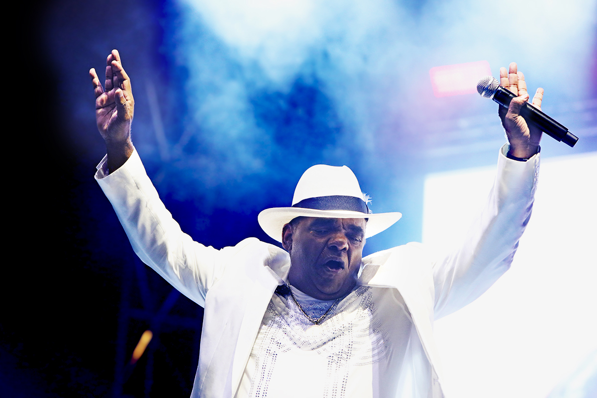 The Line of Best Fit Isley Brothers 02 at Pitchfork Music Festival by Kirstie Shanley