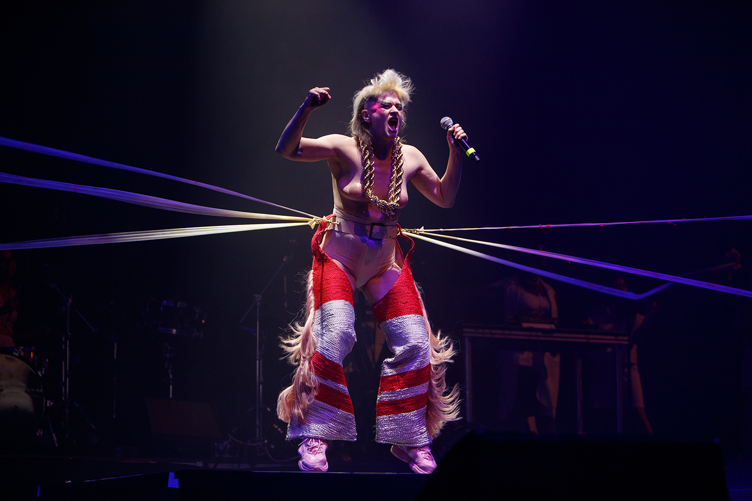 Peaches rfh 280819 burak cingi07