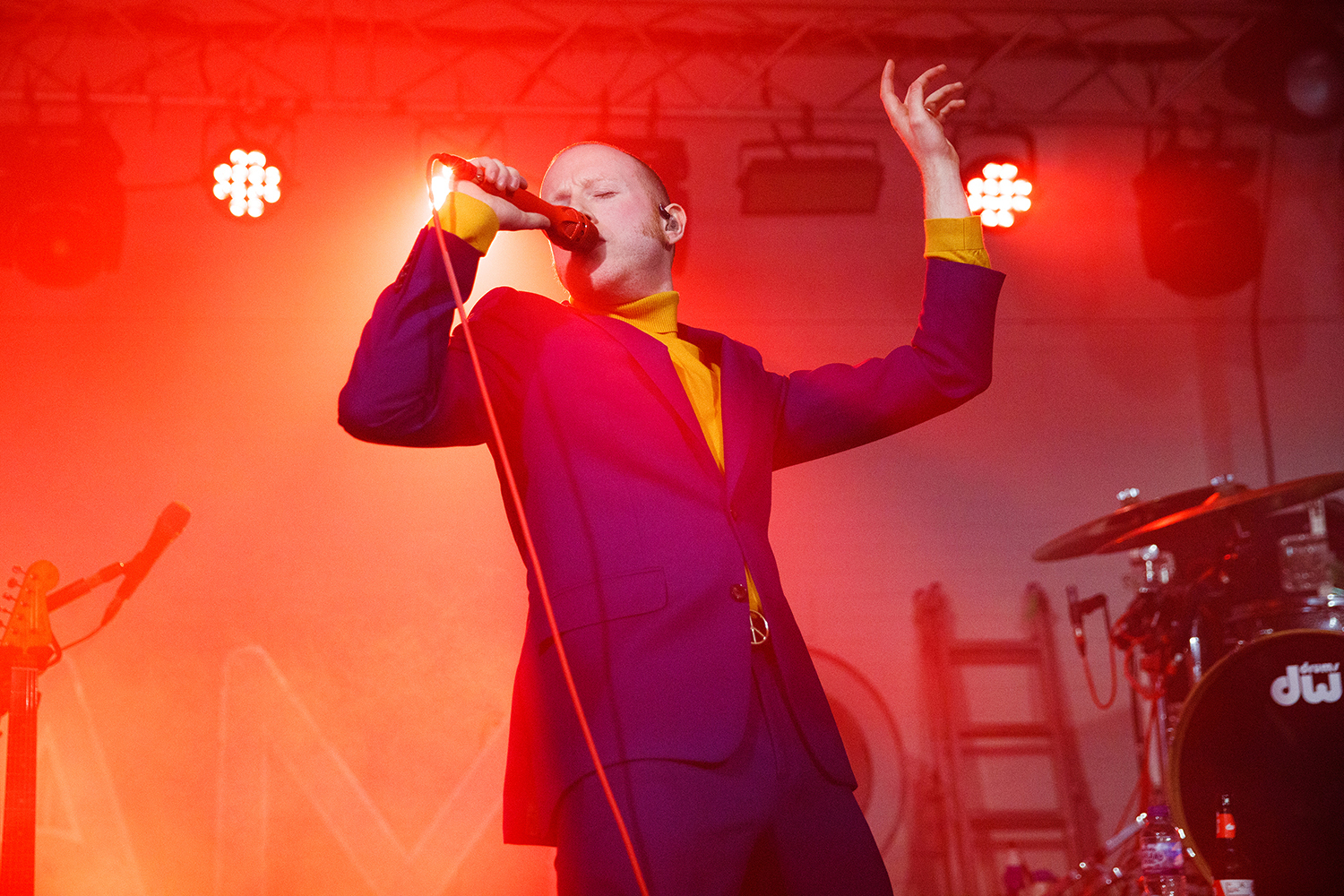 Two door cinema club oval 300319 burakcingi04