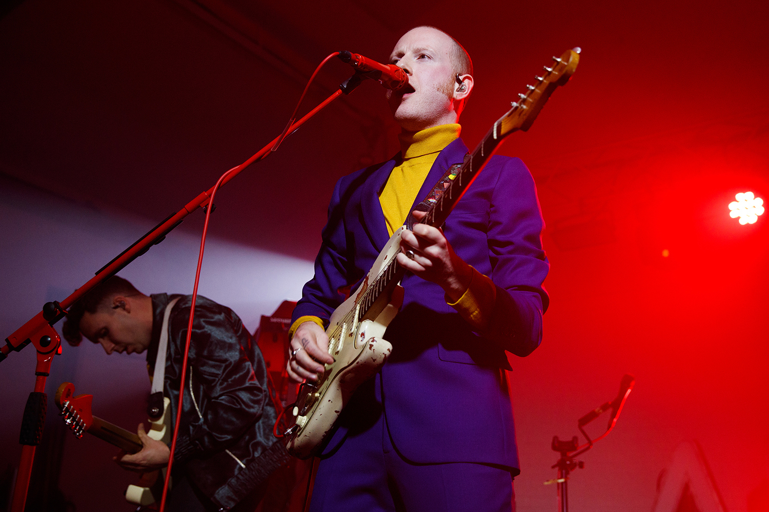 Two door cinema club oval 300319 burakcingi12