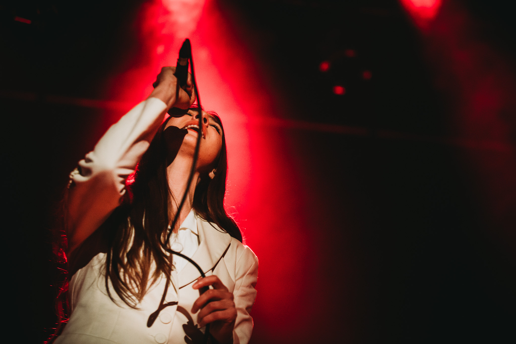 Weyes Blood at Islington Assembly Hall April 2019 by Parri Thomas 7
