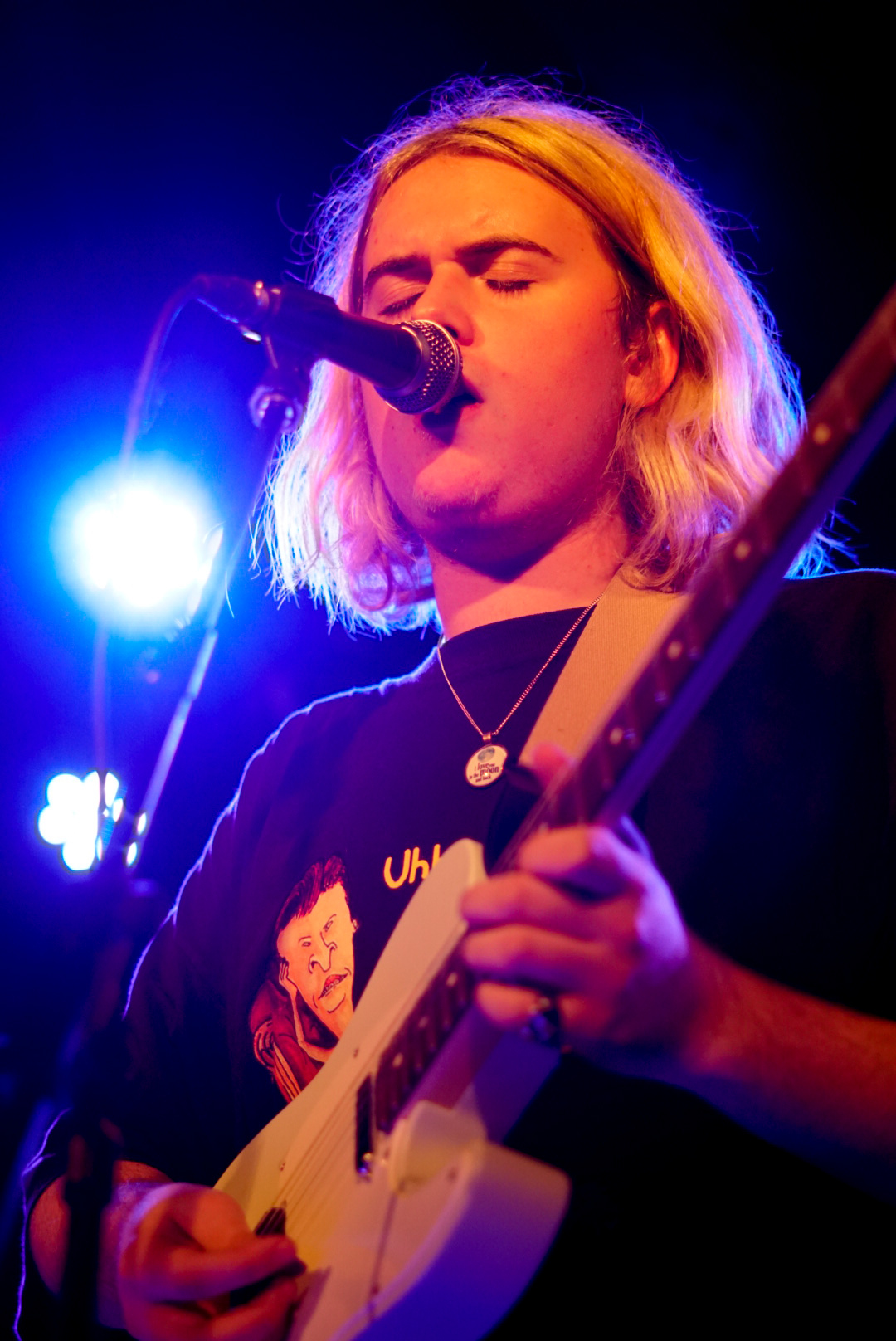 Oscar Lang by sophie vaughan for The Line of Best Fit 34