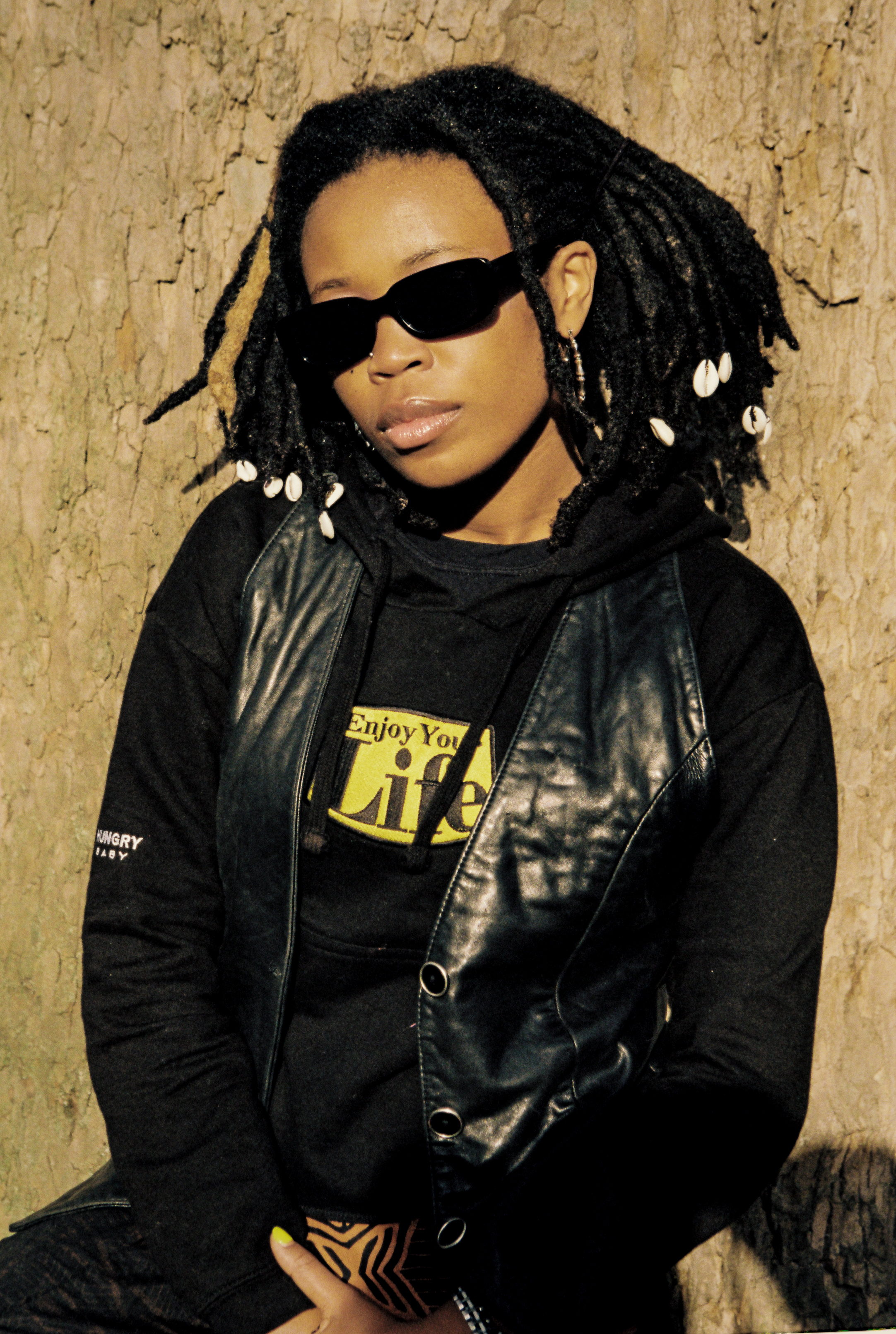 Lady Donli 2 Chris Almeida