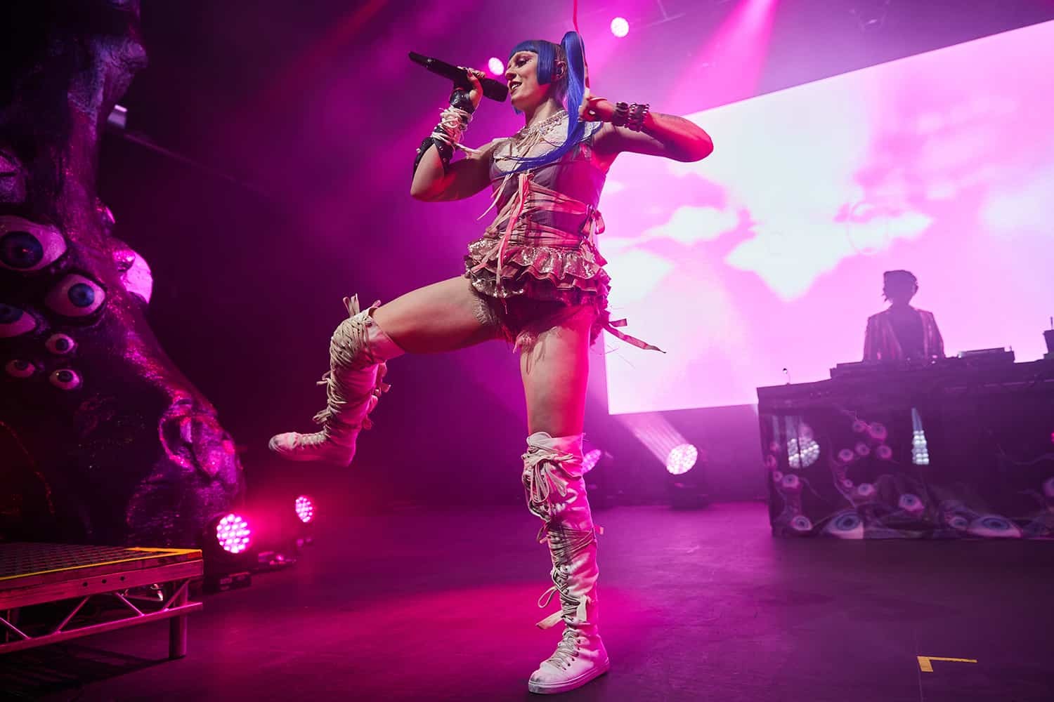 Lq ashnikko 071221 forum bc05