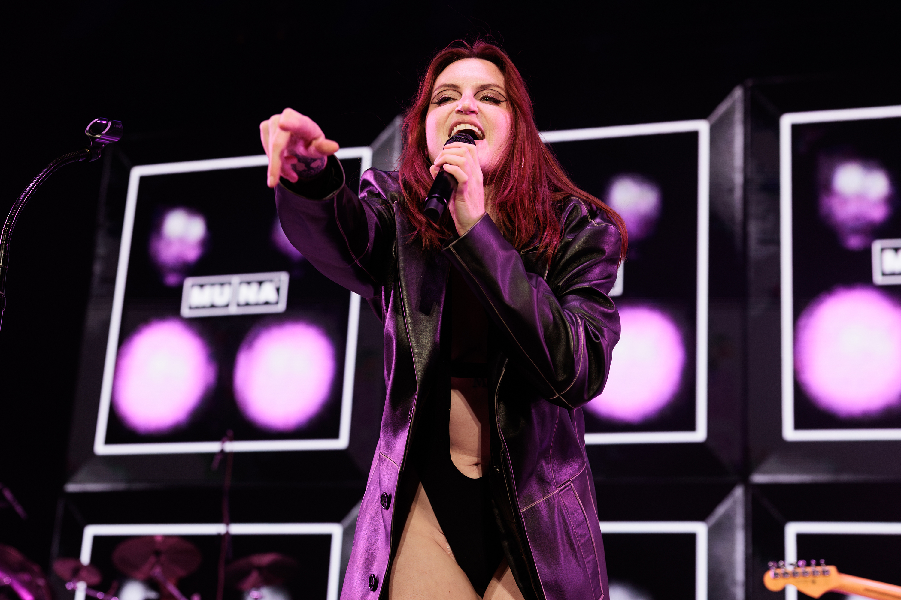 Muna 01 atg24 nyc burak cingi