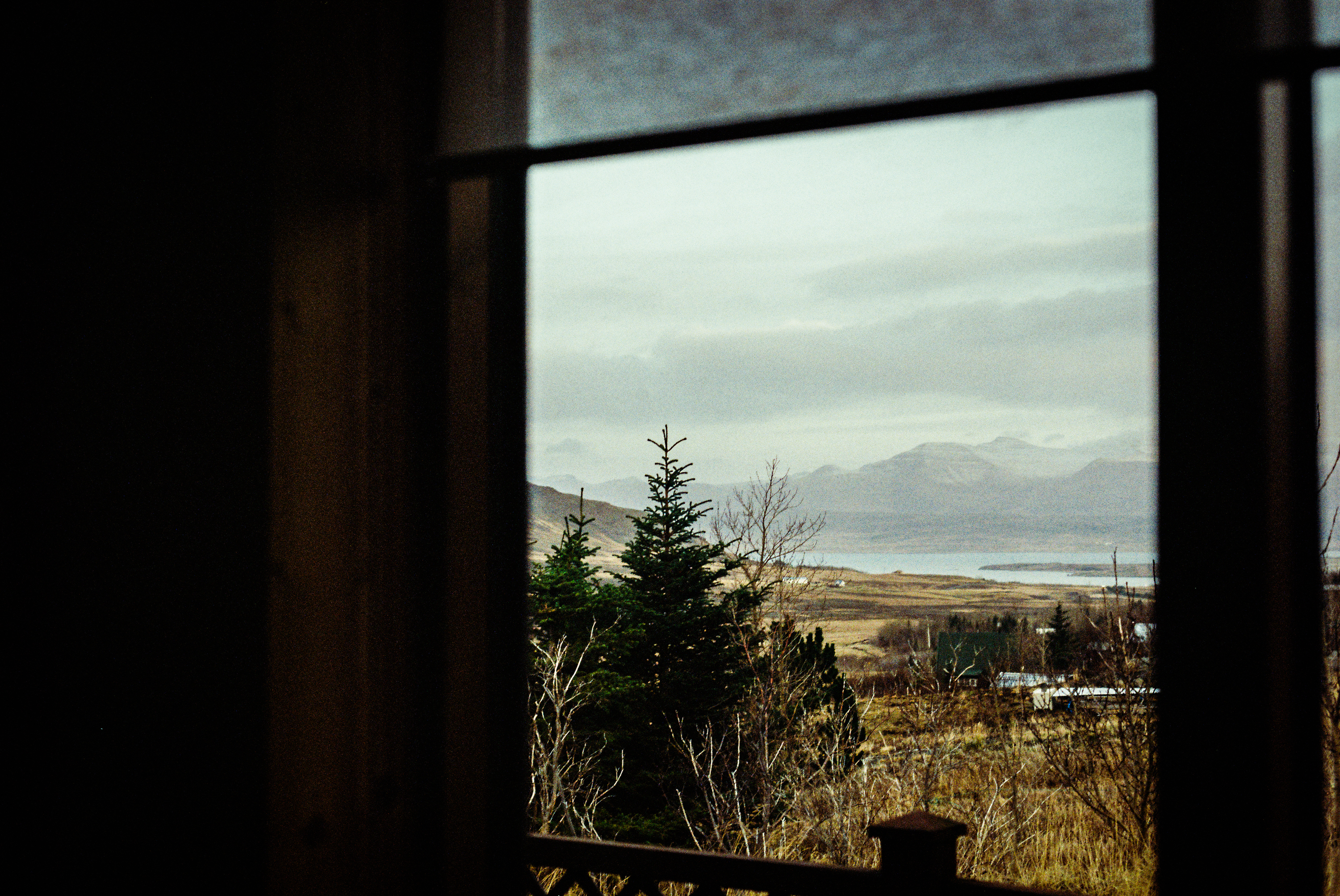 AIRWAVES CABIN DAY 28