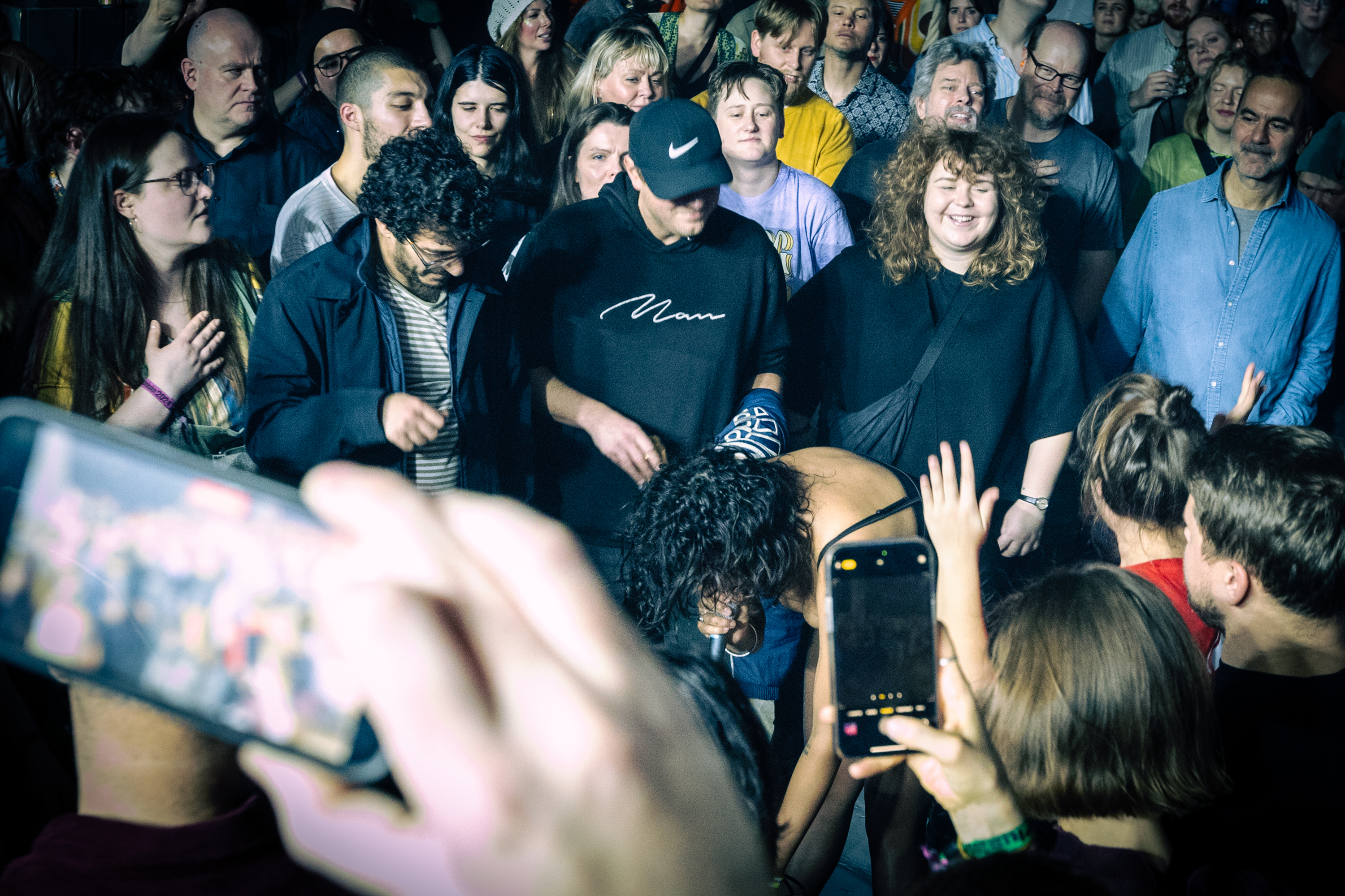 AIRWAVES MANDY INDIANA12