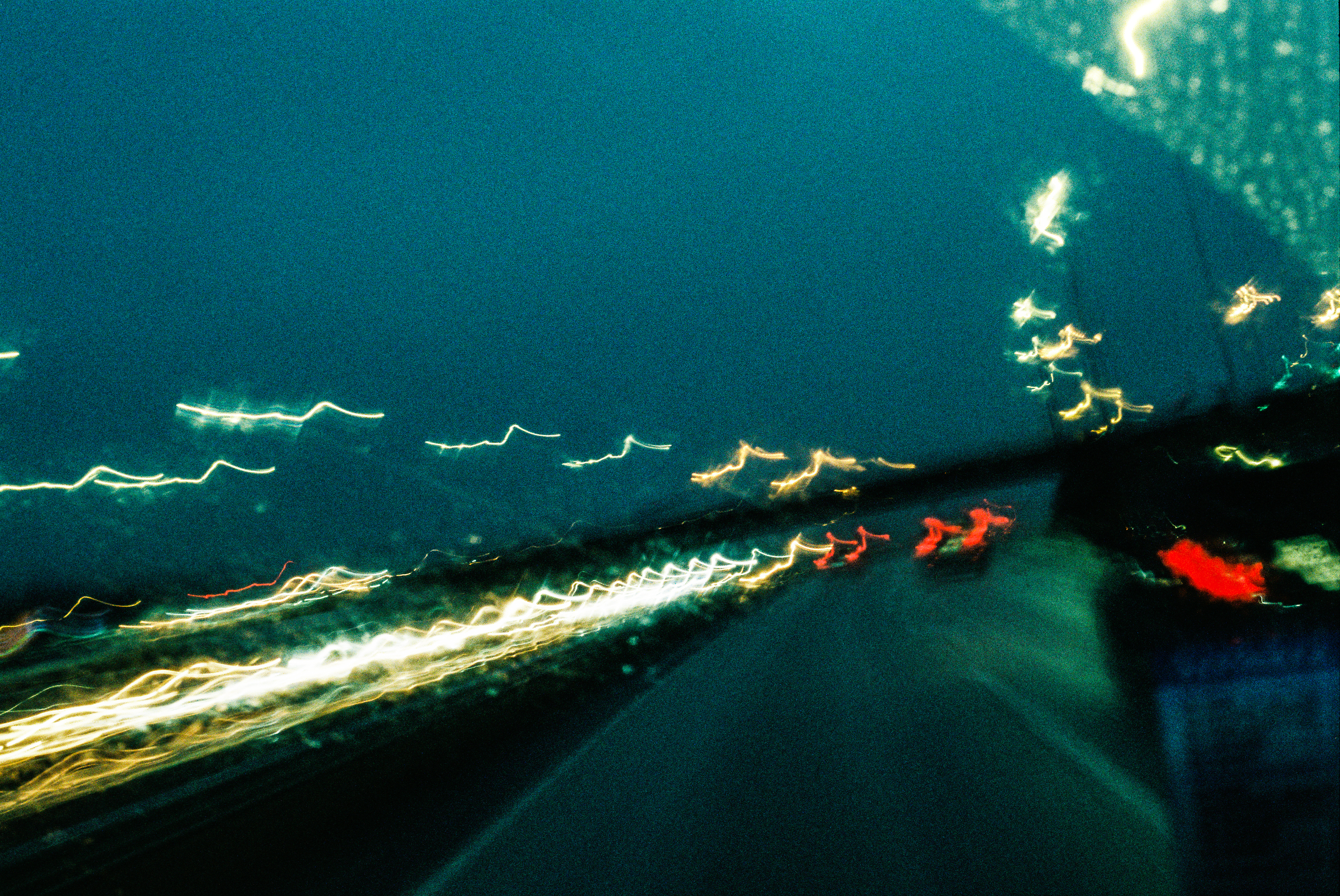 AIRWAVES PHOTO ESSAY 35mm 09