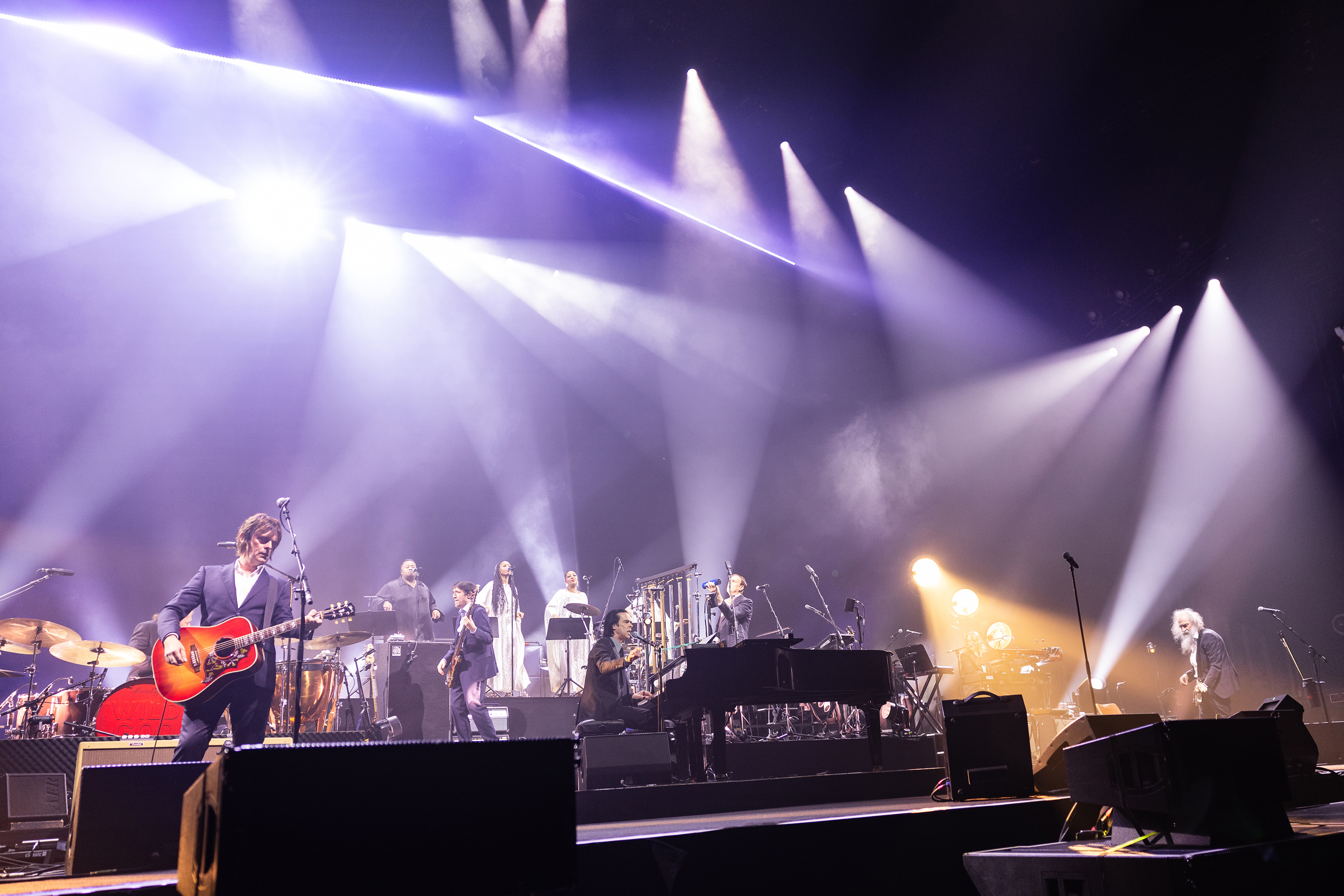 Nick cave o2 081124 burak cingi03