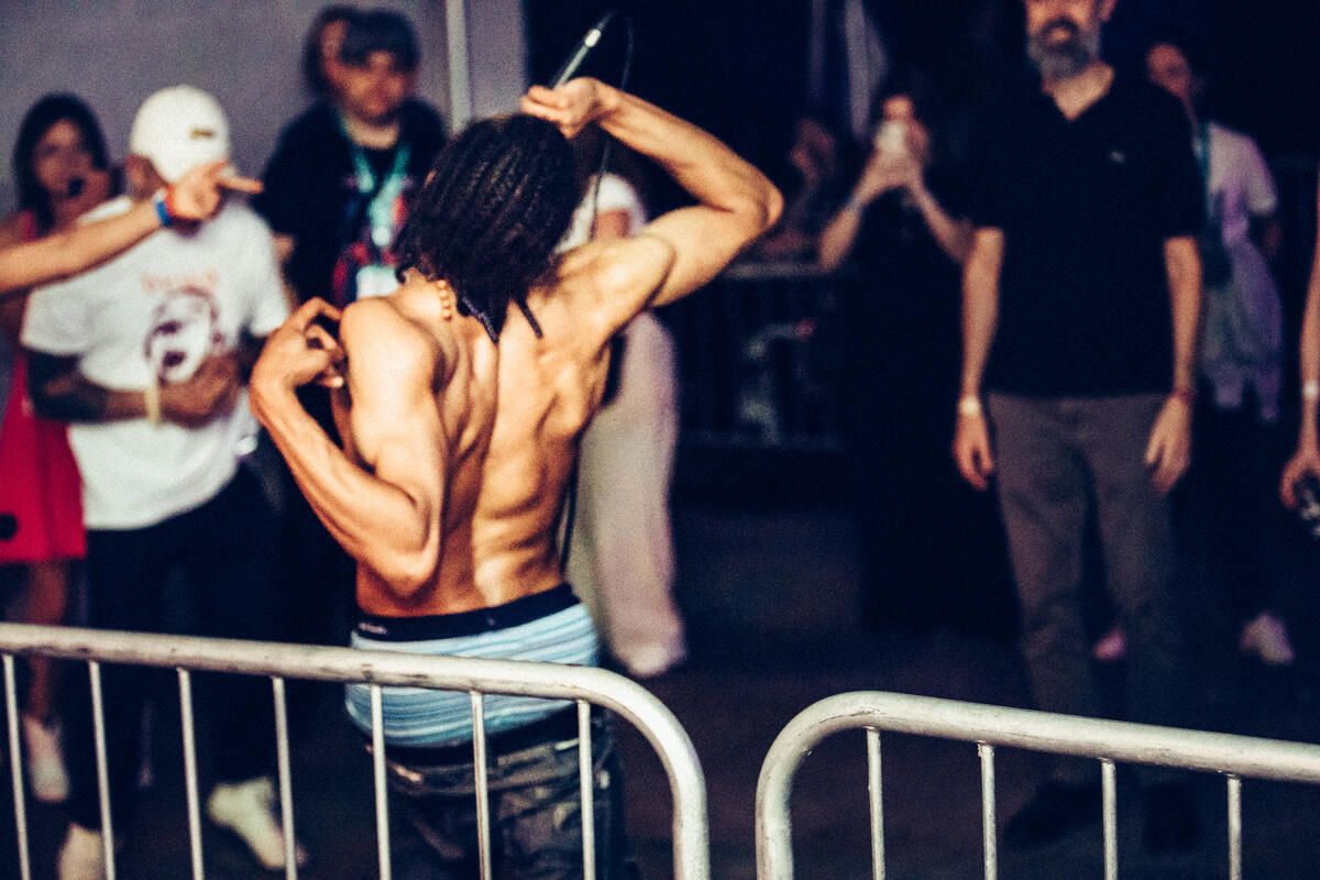 03 14 2025 Black Fondue The Line of Best Fit Bianca Hooks 279 24 24 24