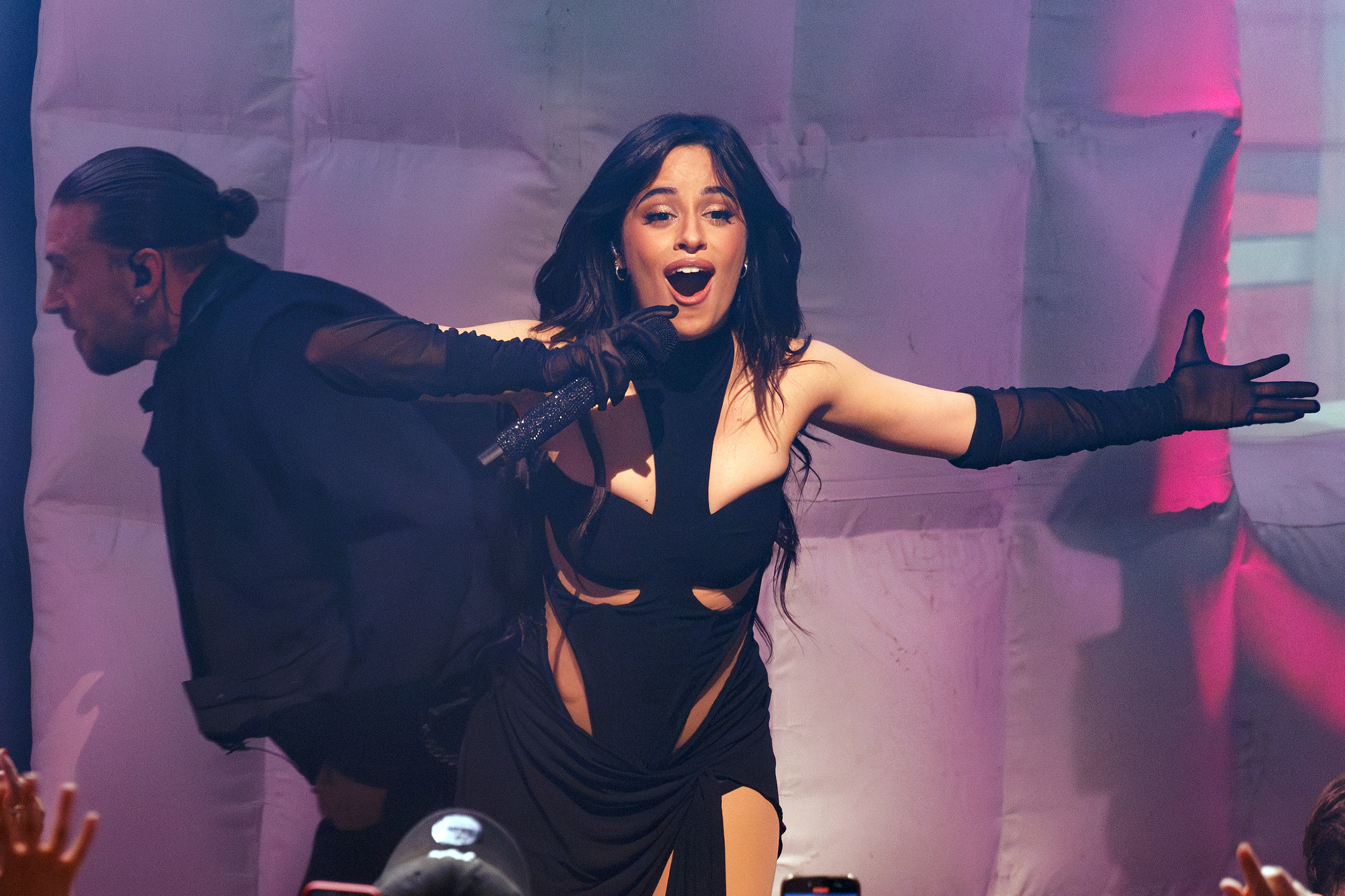 Camila cabello eventim apollo burak cingi05