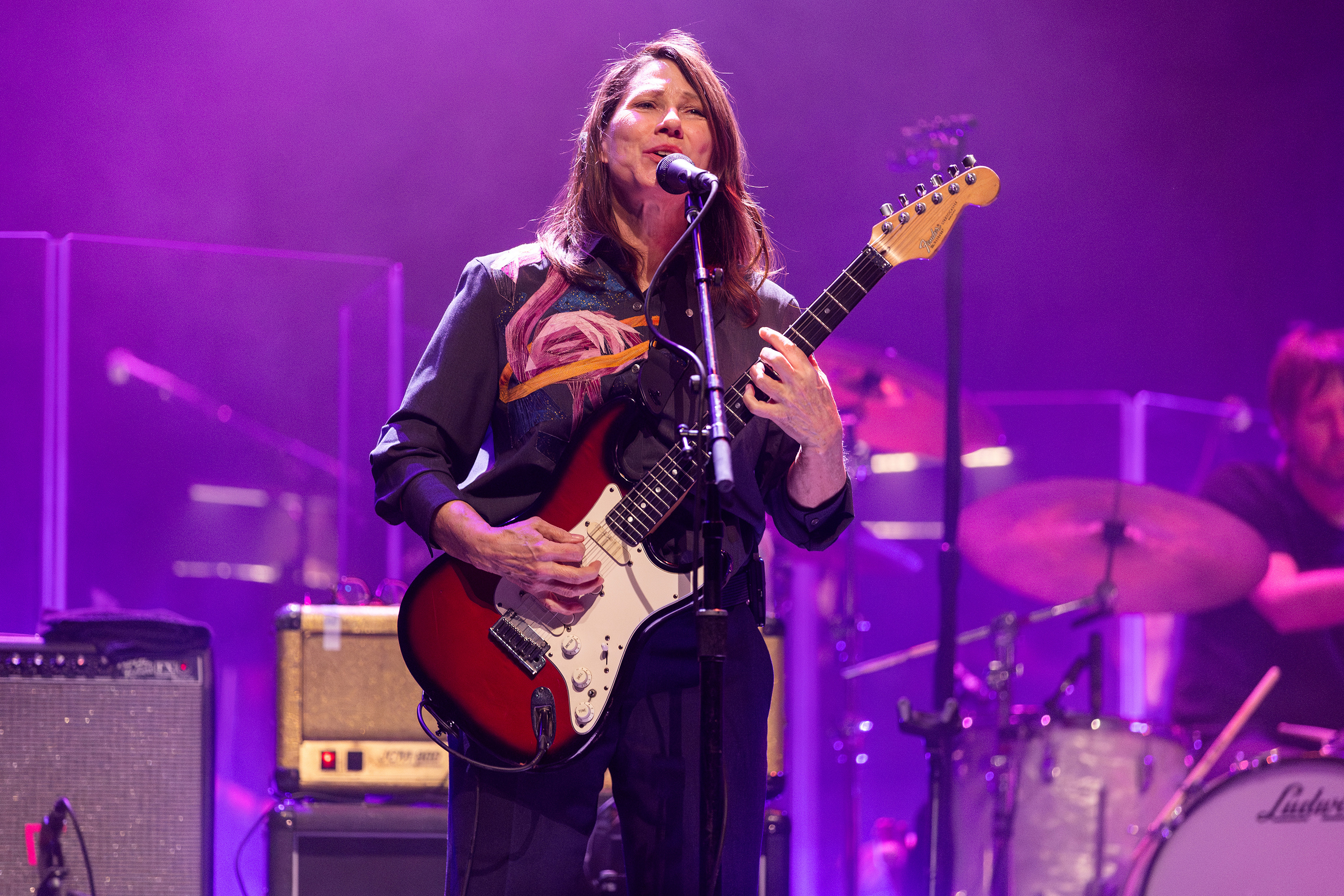 Kim deal barbican 2025 burak cingi01