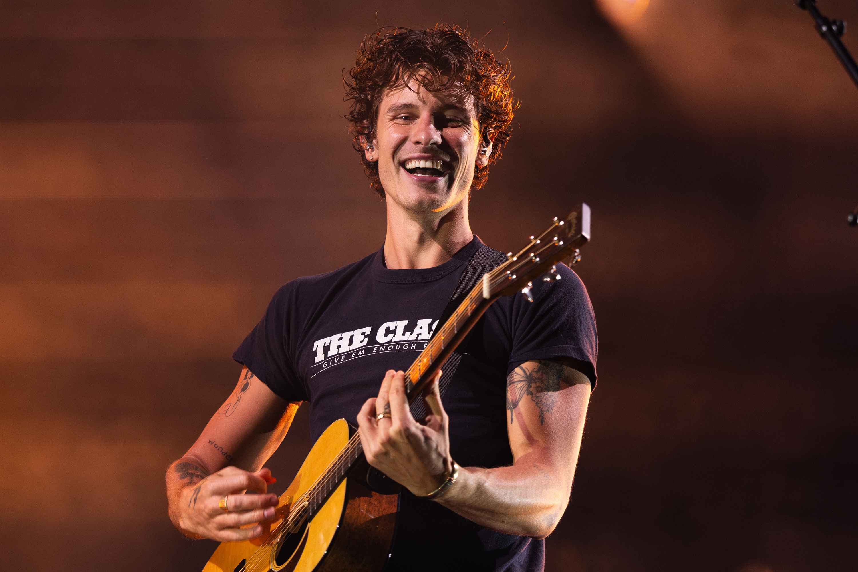 Shawn mendes o2 2025 burak cingi02