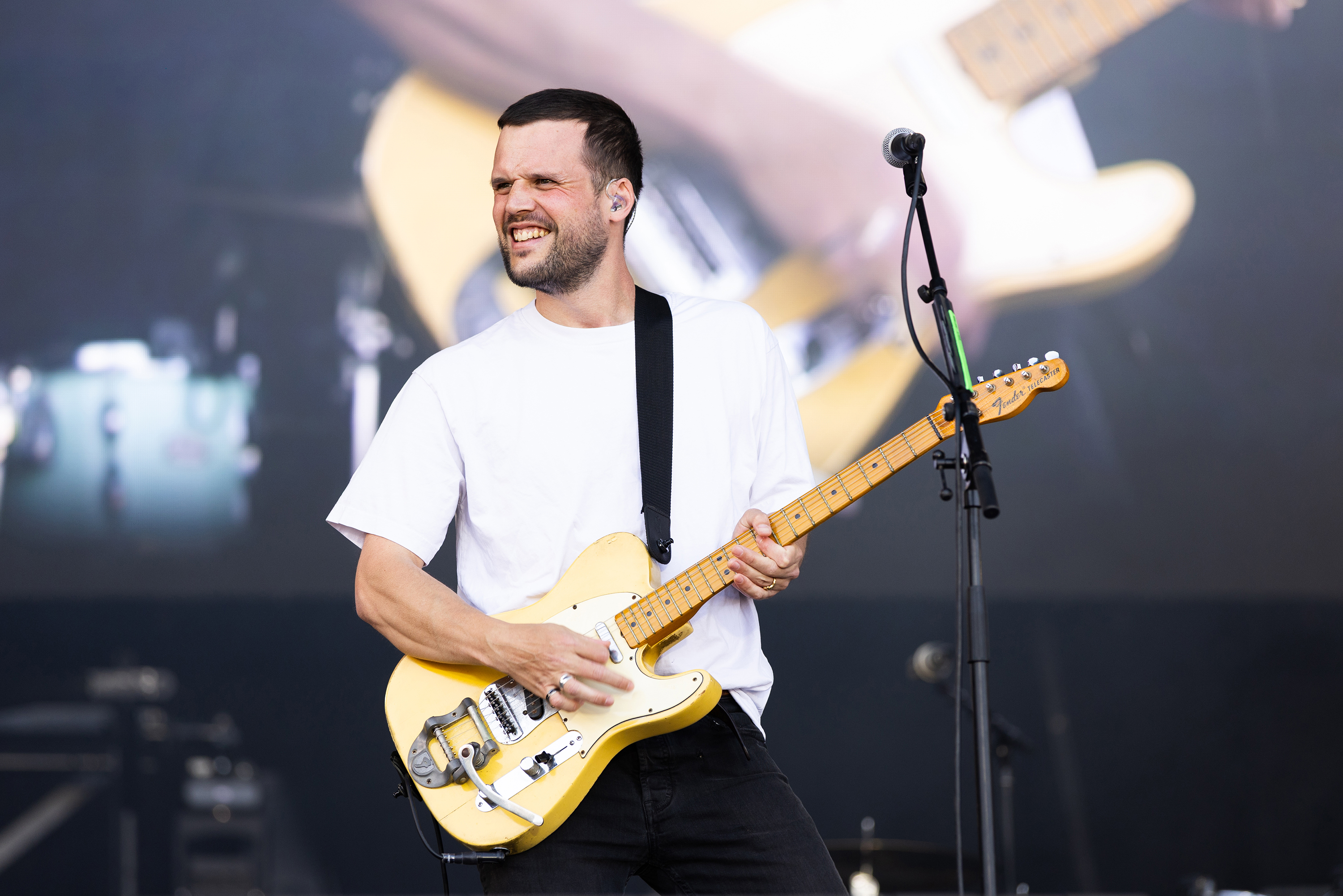 White lies gunnersbury 2025 burak cingi01