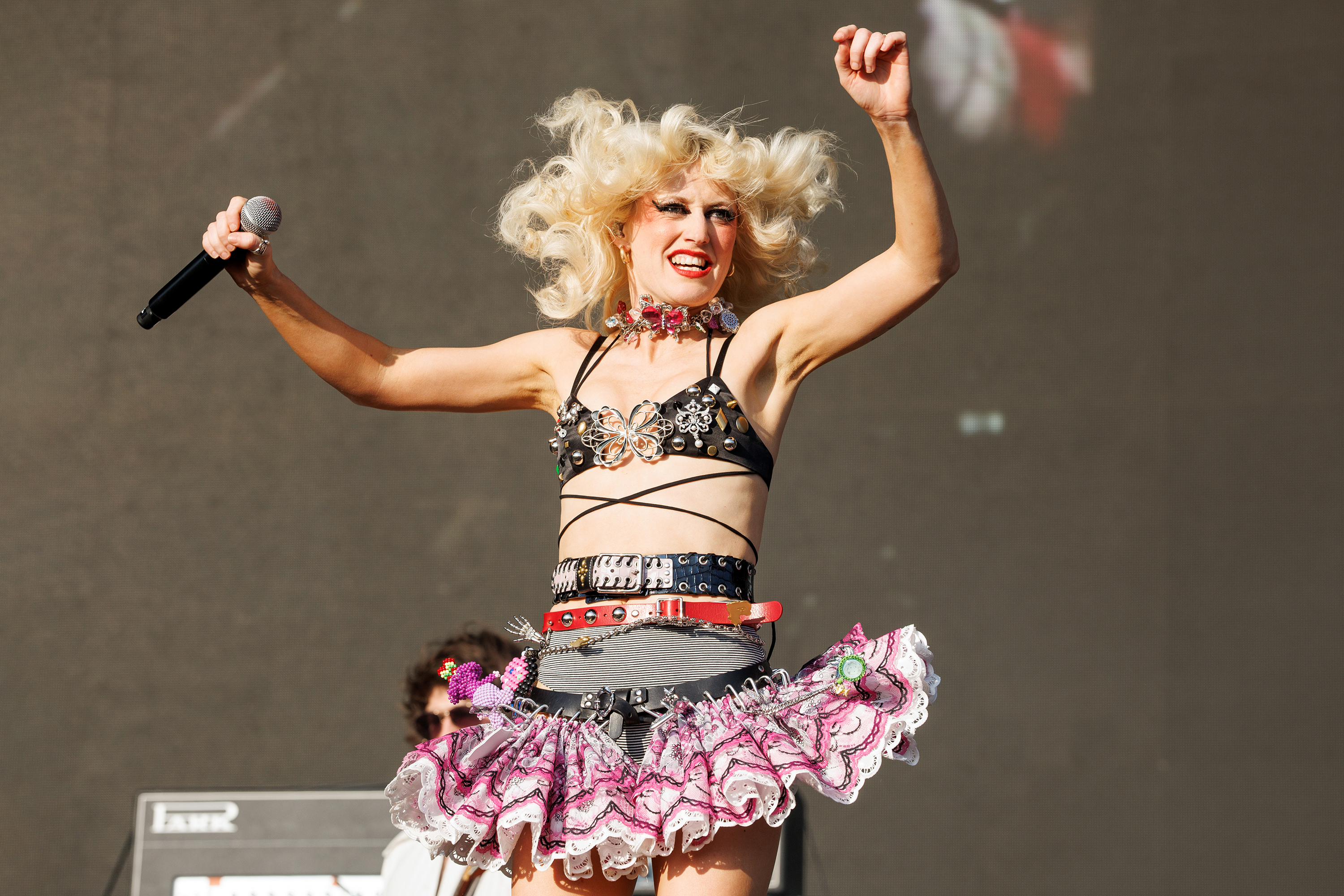 Amyl and the sniffers burak cingi