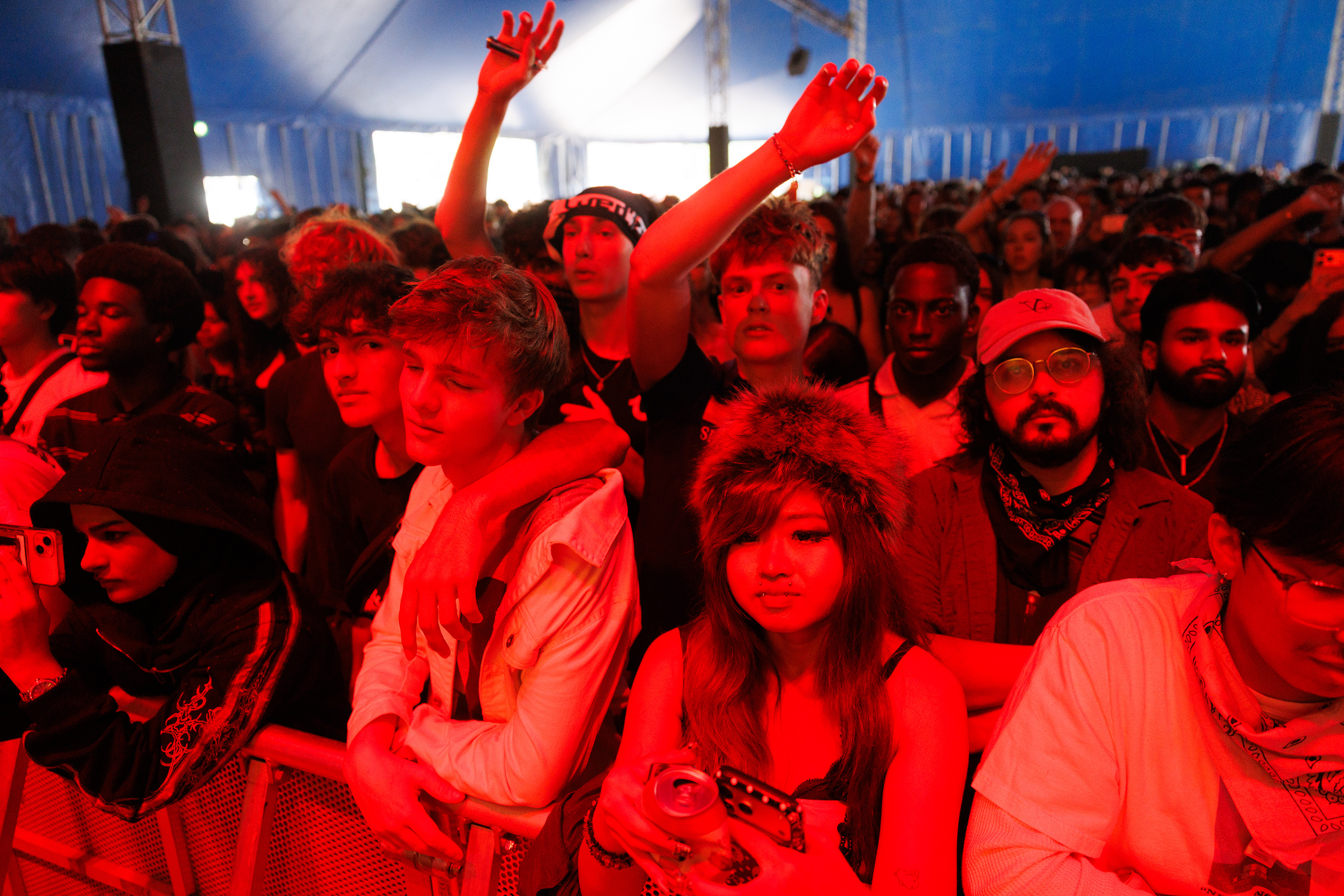 Crowd burak cingi04