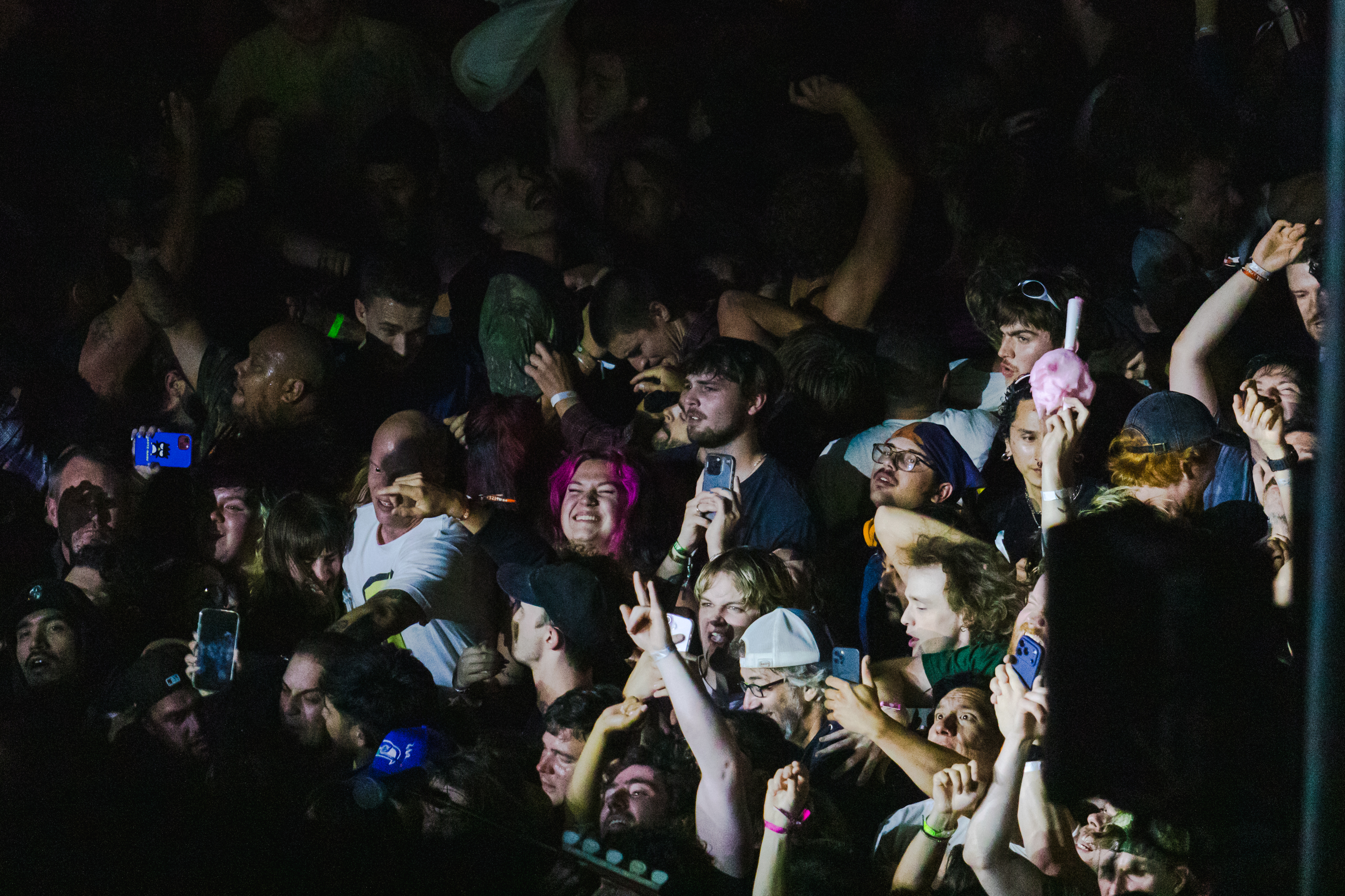 39 Crowd