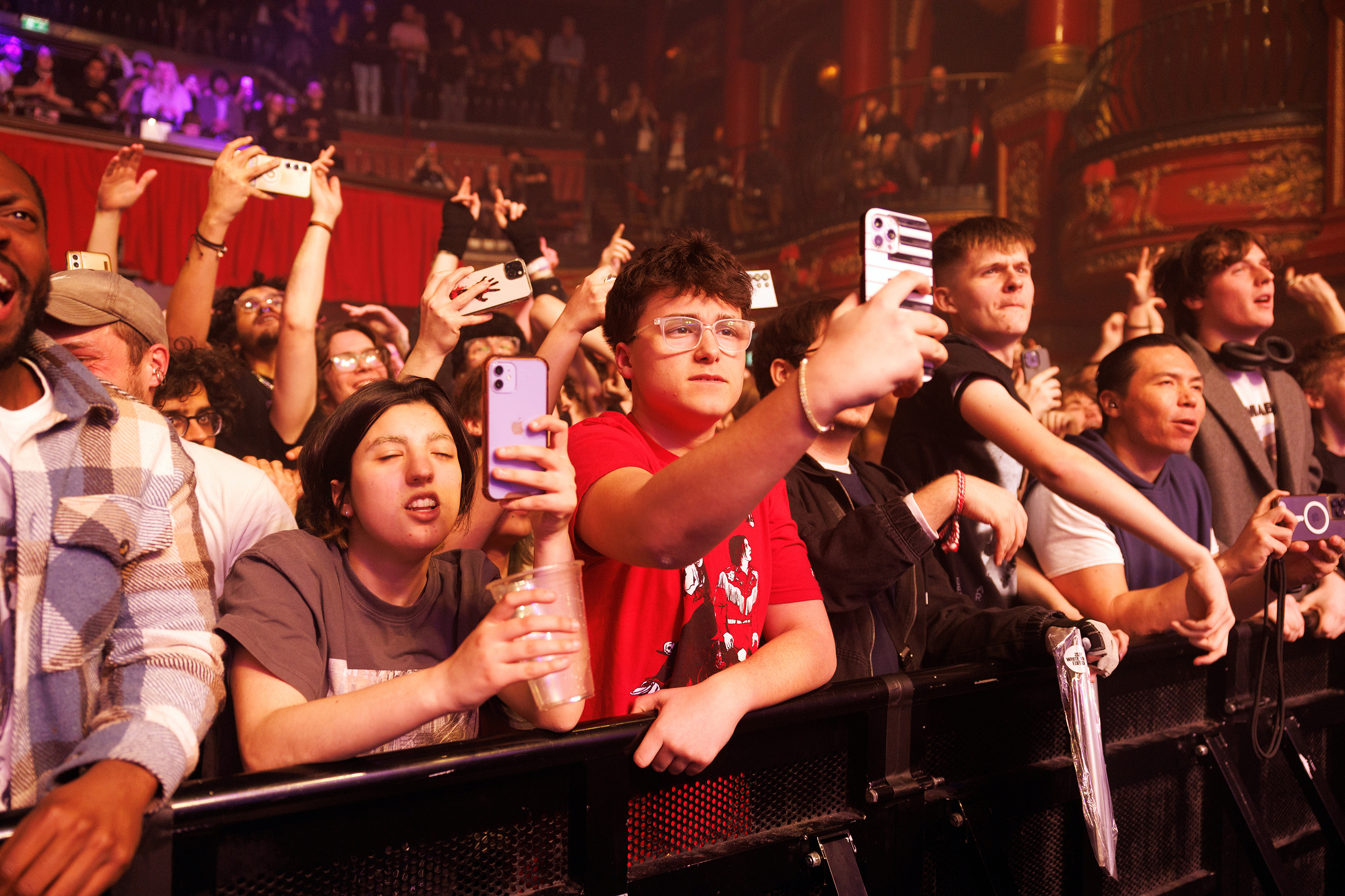 Danny brown crowd burak cingi02