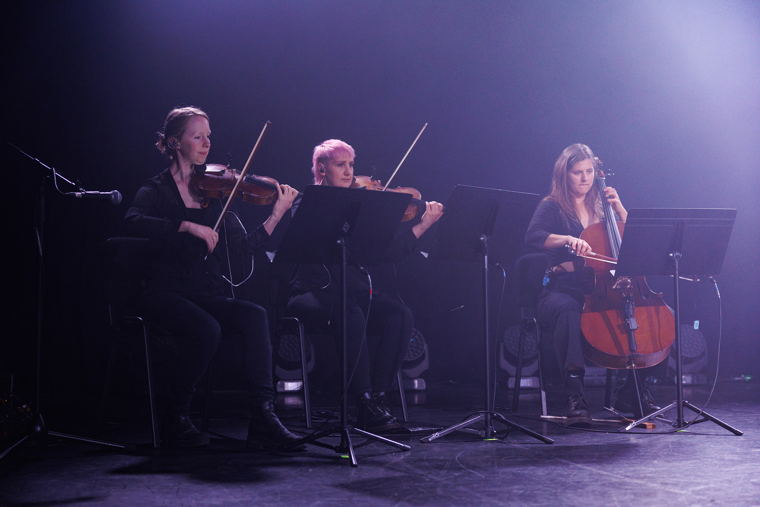 Eartheater burak cingi04