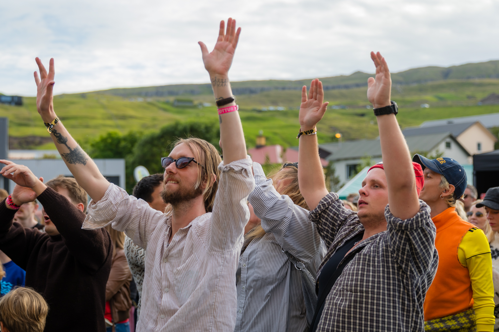 Crowd with Silvurdrongur